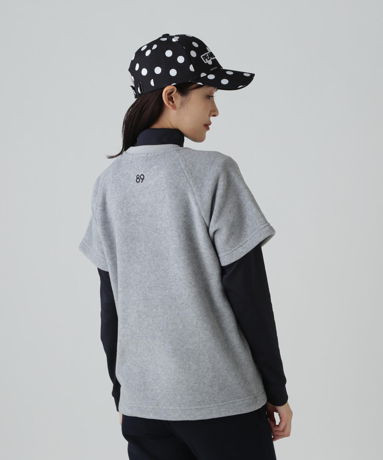 リサイクルマイクロフリース半袖クルーネックプルオーバー | PEARLY