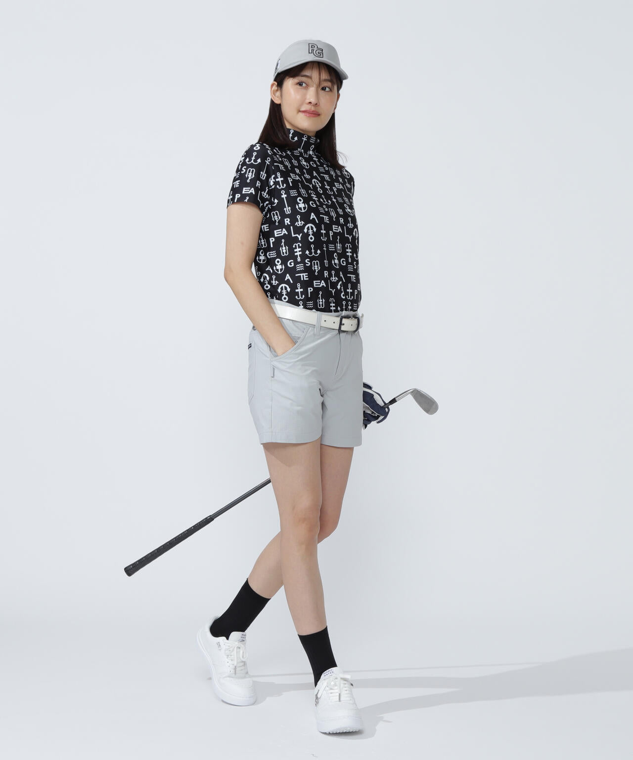 アンカーロゴ柄プリント半袖モックネックカットソー