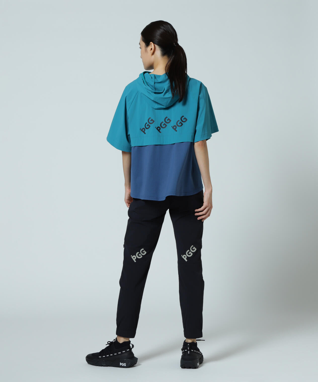 【PGG】【直営店舗&公式オンライン限定】Nyストレッチリップストップ半袖フーディプルオーバー (LADIES)