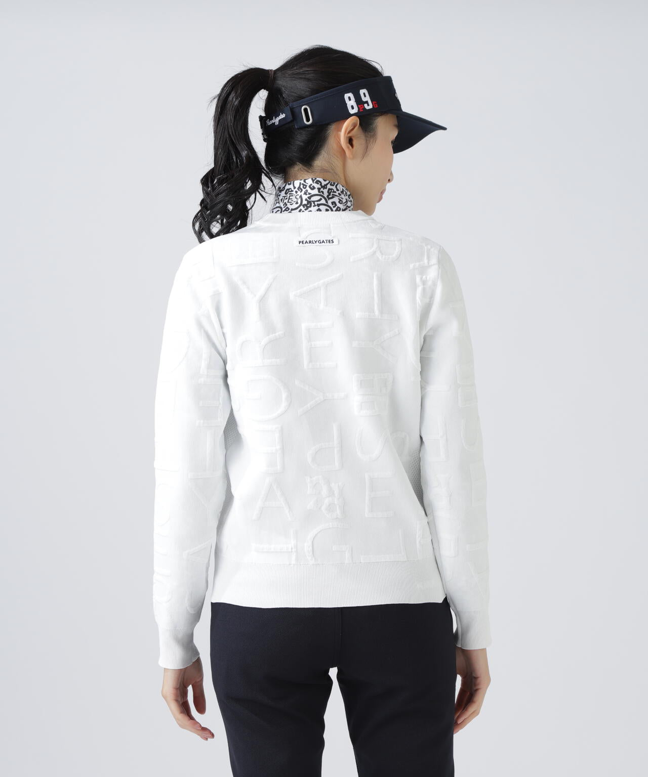 14Gクルーネックニットプルオーバー ＜ジャガードロゴ総柄＞ | PEARLY