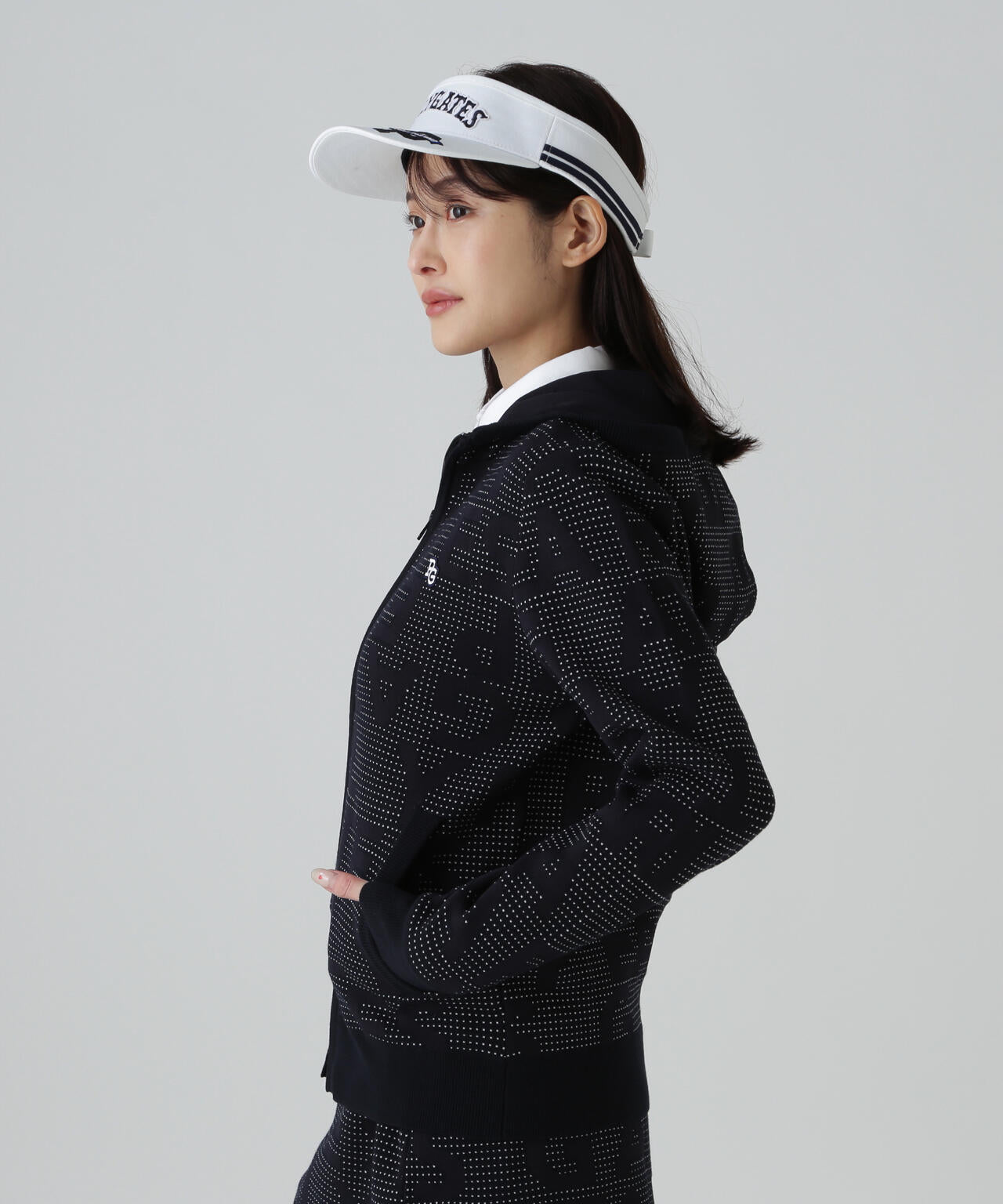 美品 パーリーゲイツ 053-4172201 総柄 フルジップニットジャケット 美品 パーリーゲイツ 053-4172201 総柄 フルジップニットジャケット