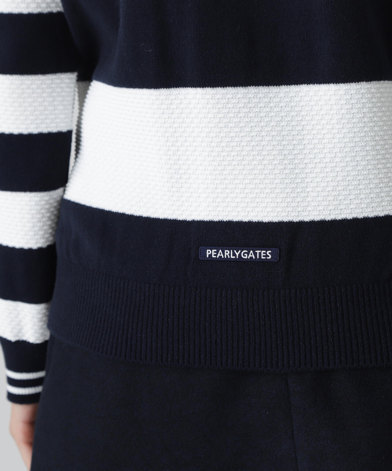 10G天竺ボーダー柄モックネックニットプルオーバー | PEARLY GATES