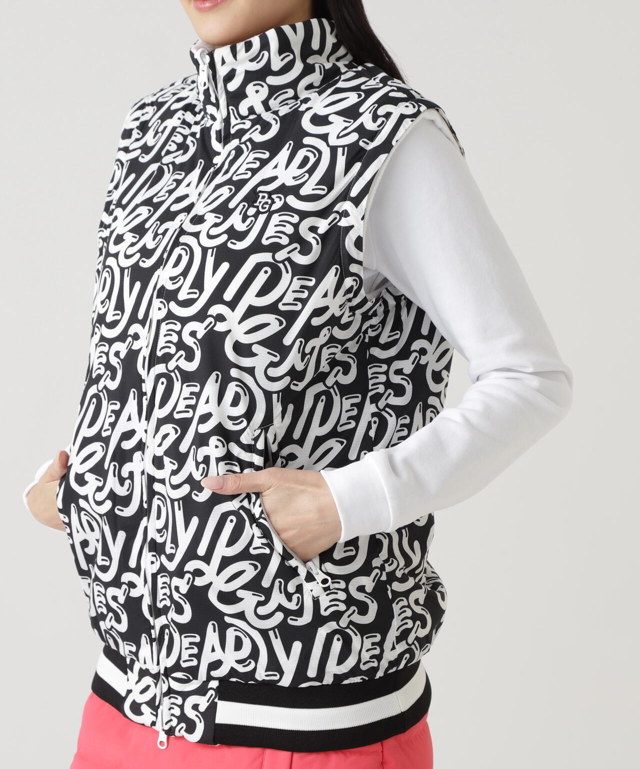 Nyストレッチリップストップ×超KARUISHI中綿リバーシブルスタンドブルゾン ＜ぷにぷにロゴ柄＞