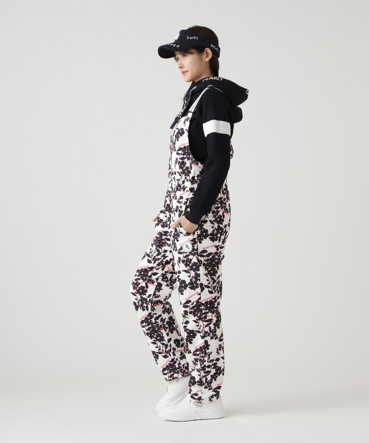 NyストレッチBIGリップストップ中綿オーバーオール ＜ロゴ×花柄＞