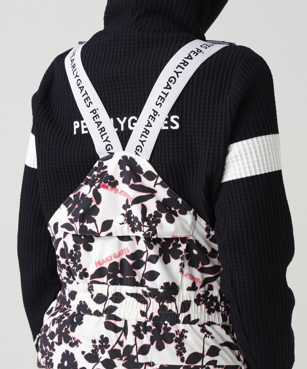 NyストレッチBIGリップストップ中綿オーバーオール ＜ロゴ×花柄＞