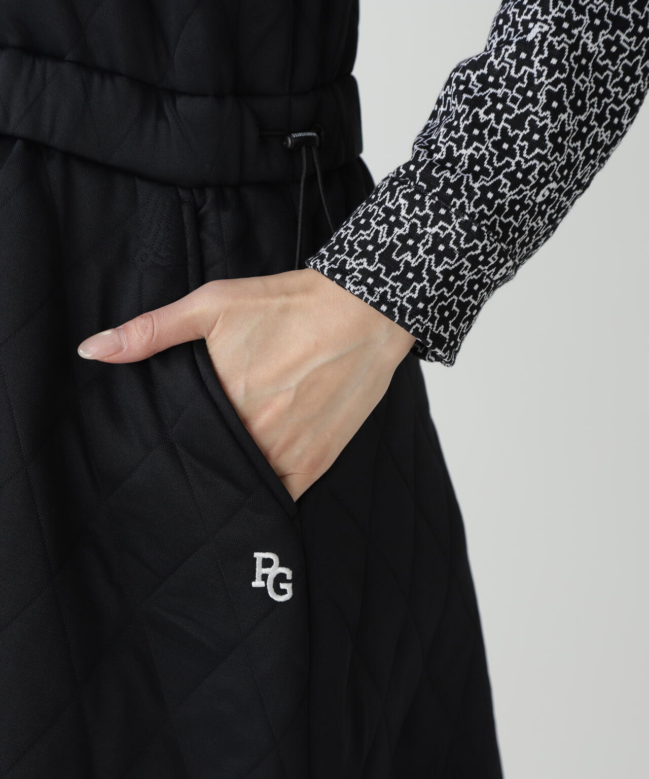 Peキルトジャガードサロペット風スカート | PEARLY GATES（パーリー