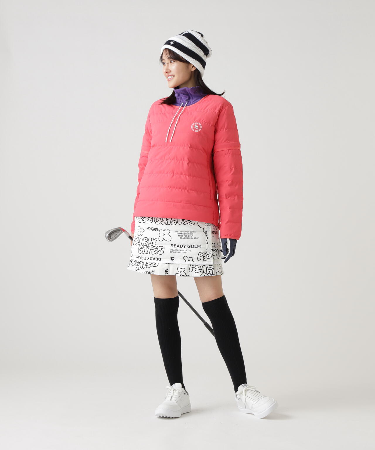 定価72,600円【新品】パーリーゲイツ　セットアップ　ホワイト　花柄 合繊×フリース片面起毛中綿フルジップアップベスト ＜ストリート花柄