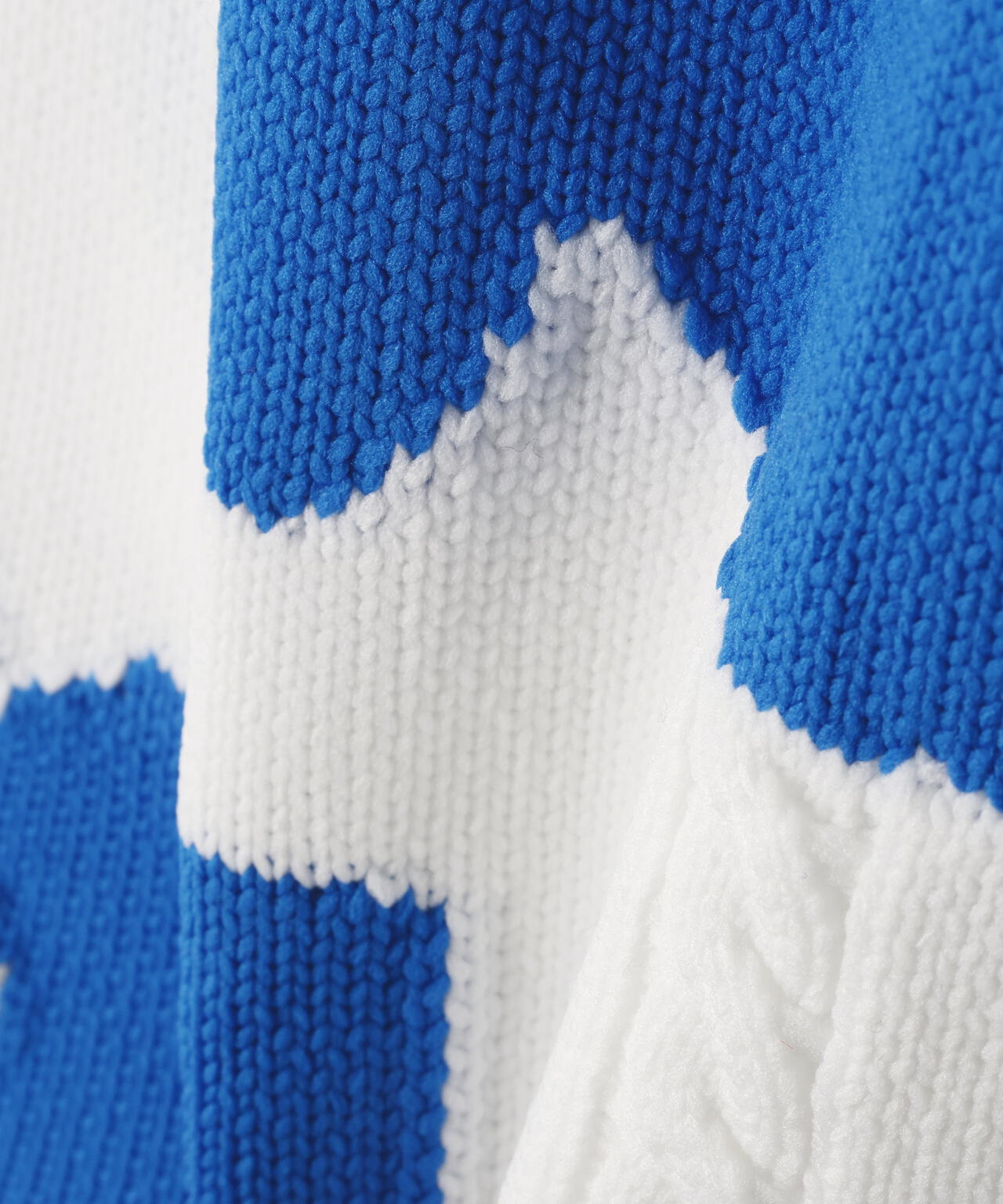 アラン柄×インターシャニットスカート ＜ランダム編みフラワー柄＞