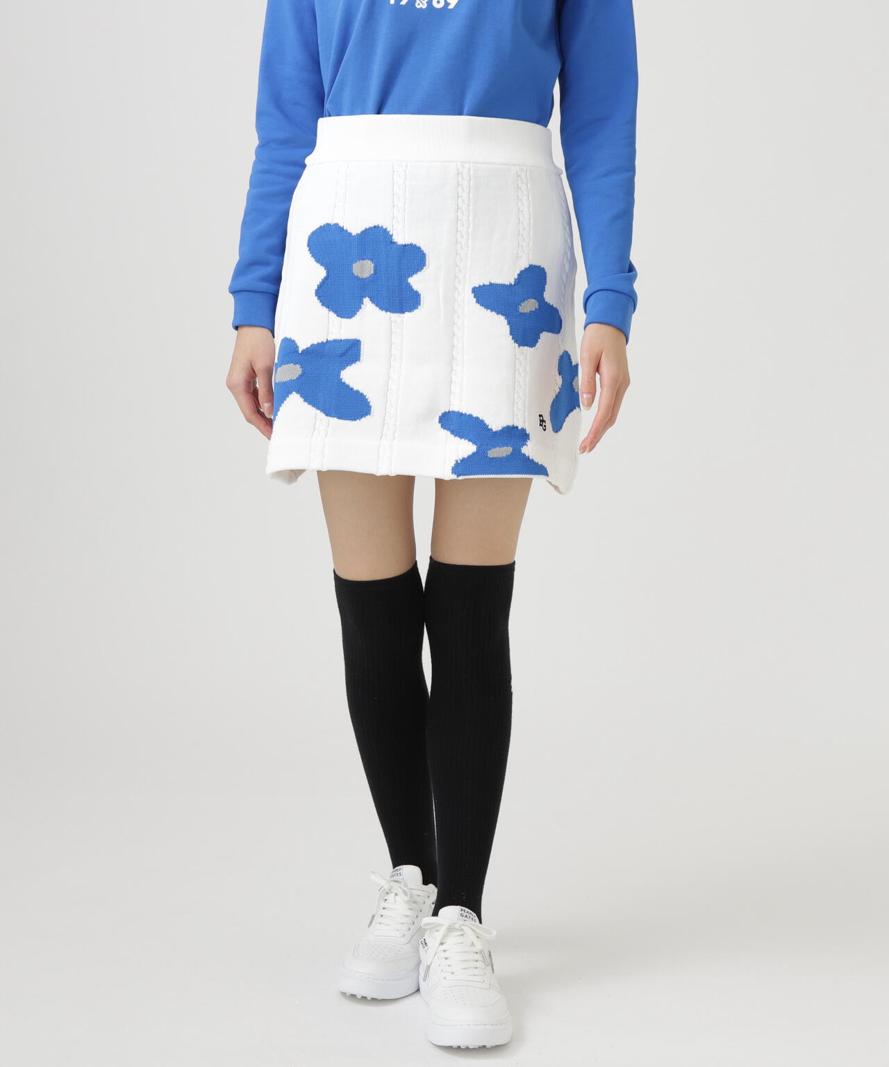 アラン柄×インターシャニットスカート ＜ランダム編みフラワー柄