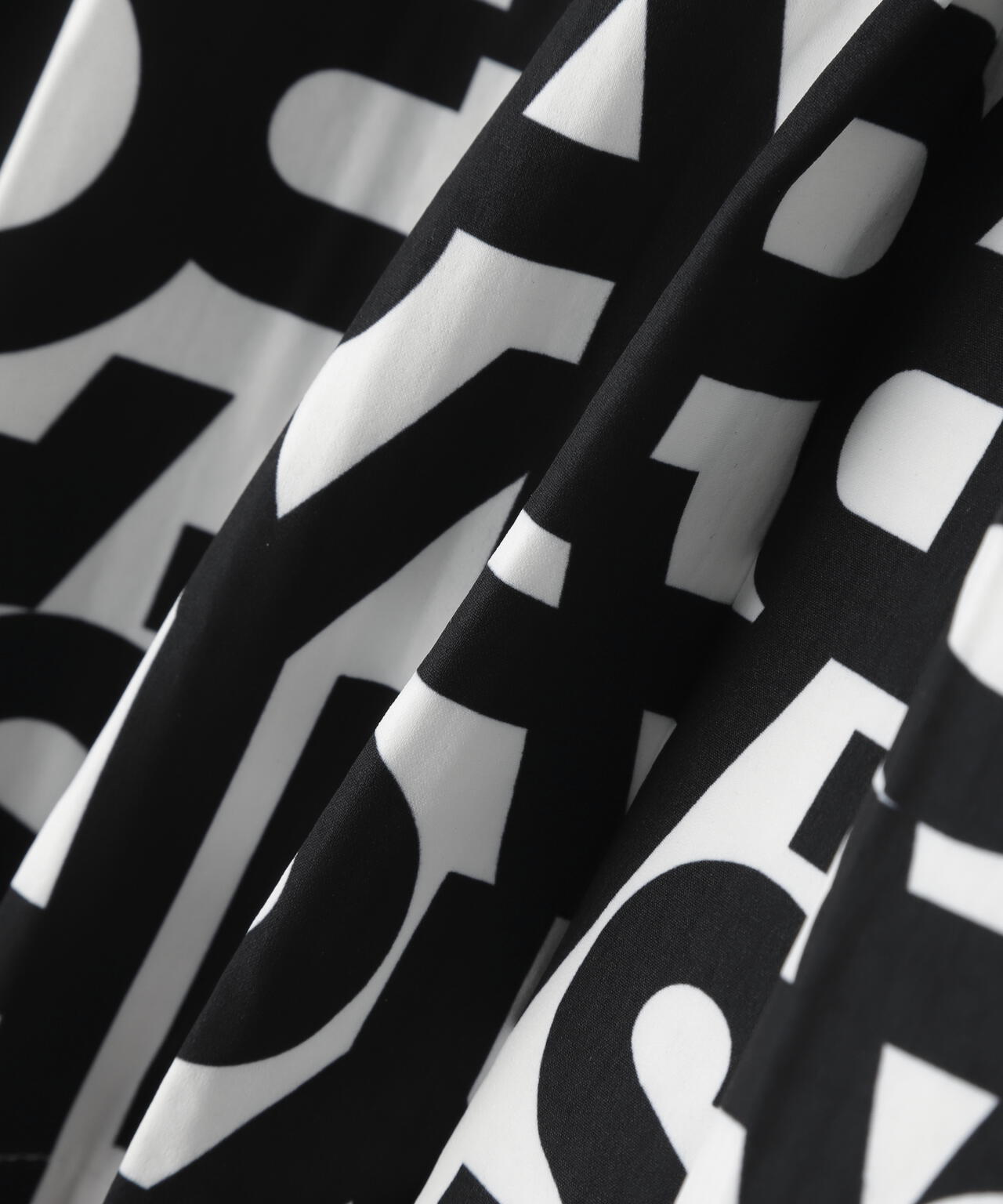 PGG】【直営店舗&公式オンライン限定】テクニカルストレッチ裏キルト調