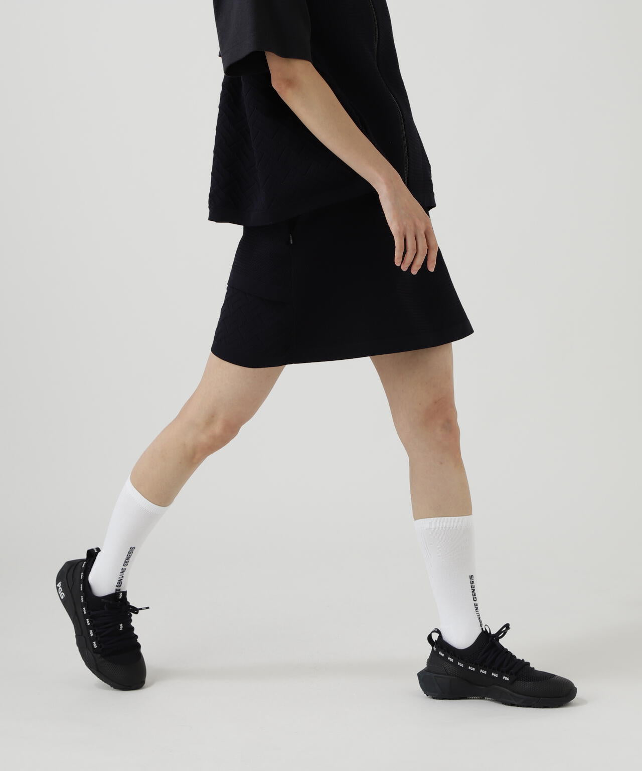 PGG】【直営店舗&公式オンライン限定】ポリエステルヤーンmmニット