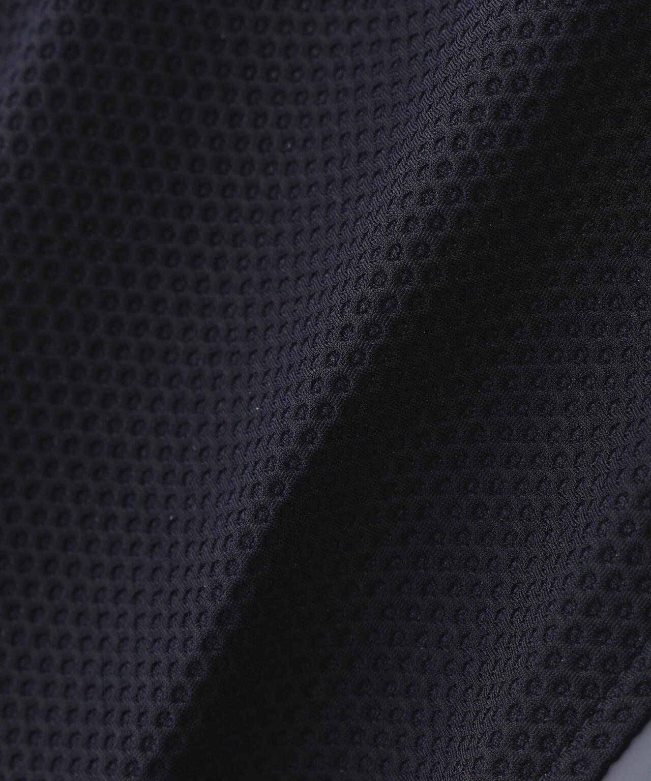 ファン＆ペルチェ付きディンプルメッシュストレッチラミネート