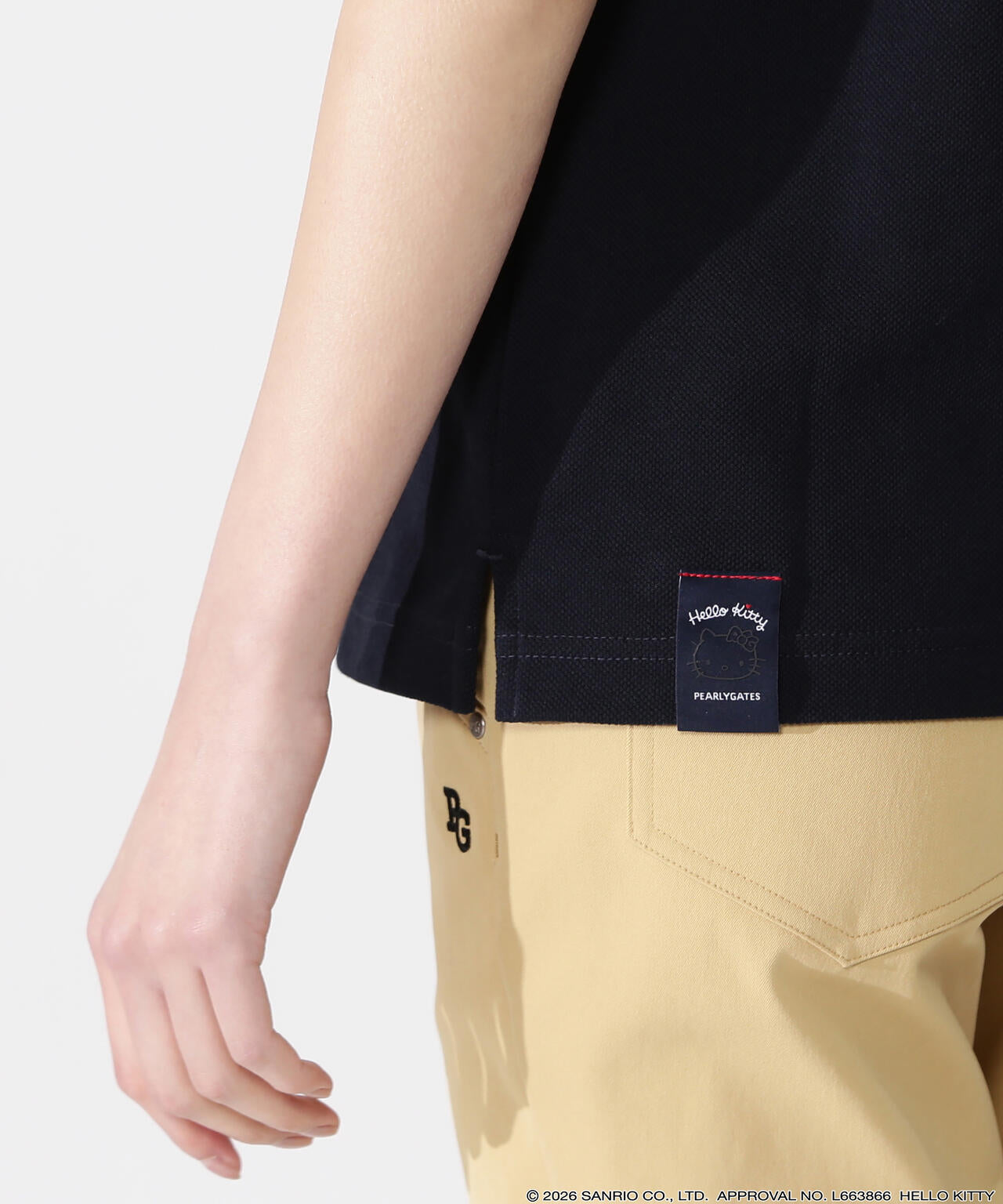 T:171cm/B:77/W:59・H:87 着用サイズ：1