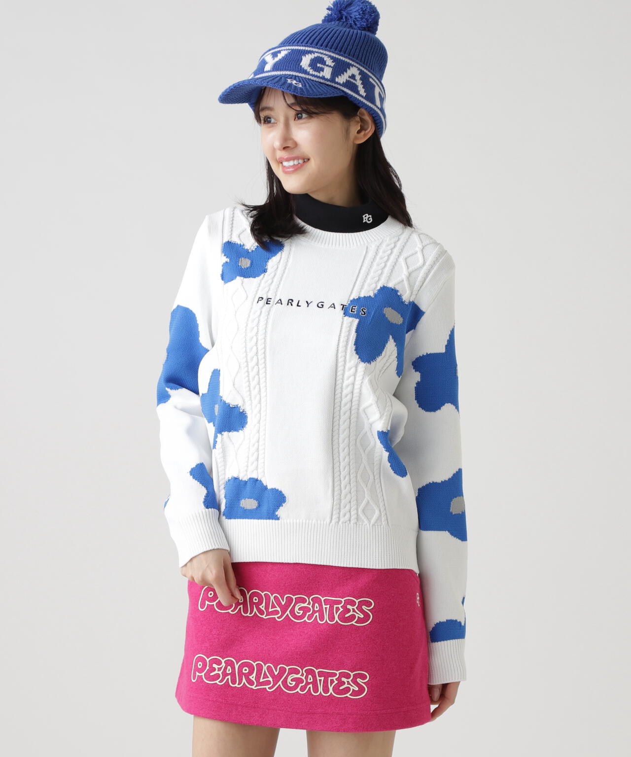 アラン柄×インターシャ クルーネックニットプルオーバー ＜ランダム編みフラワー柄＞