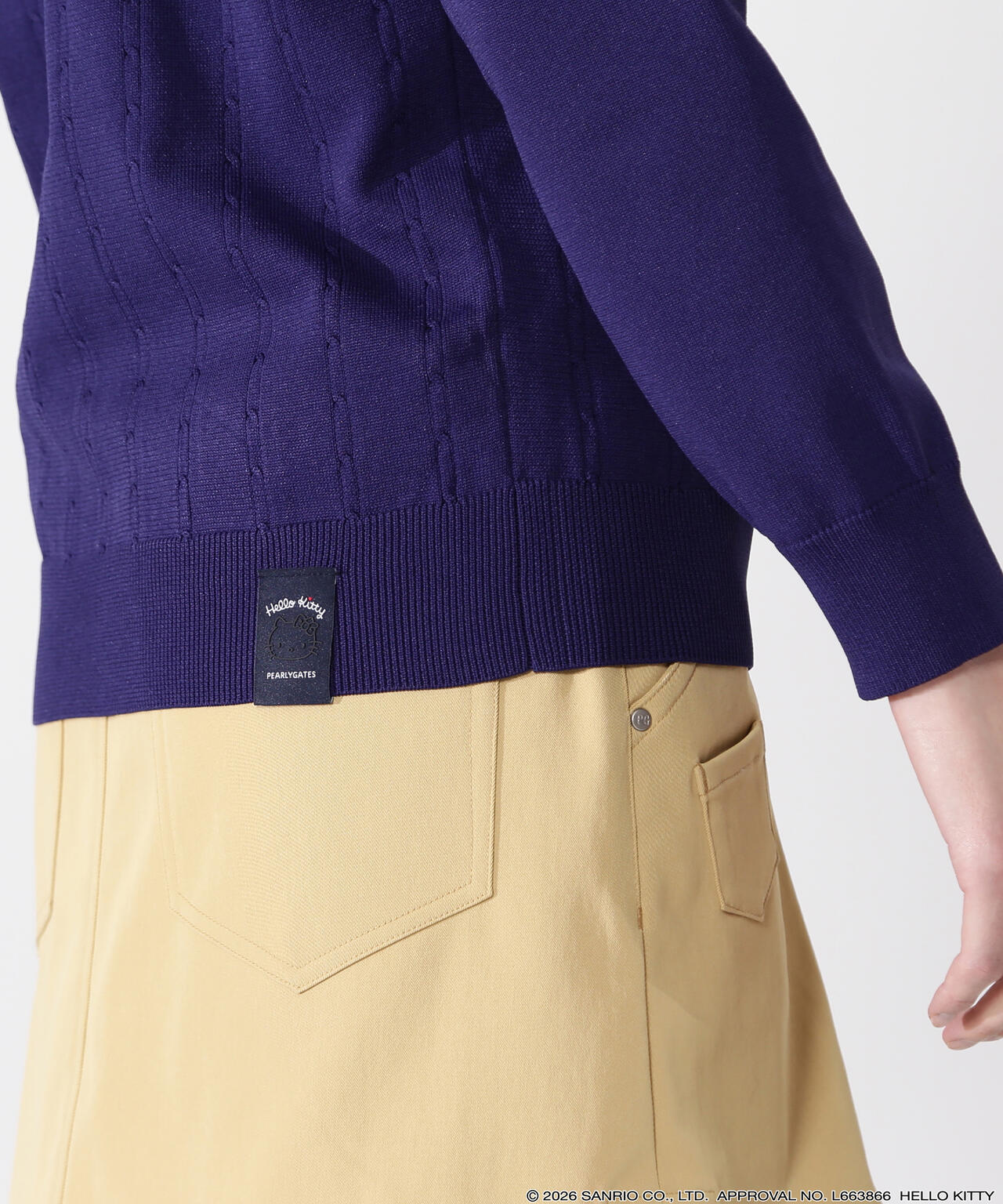 T:171cm/B:77/W:59・H:87 着用サイズ：1