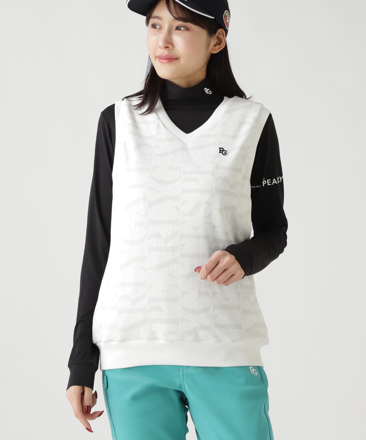 売りつくし　新品未使用　パーリーゲイツ　Vネックベスト　サイズ５ ロゴ総柄Vネックニットベストプルオーバー | PEARLY GATES（パーリー