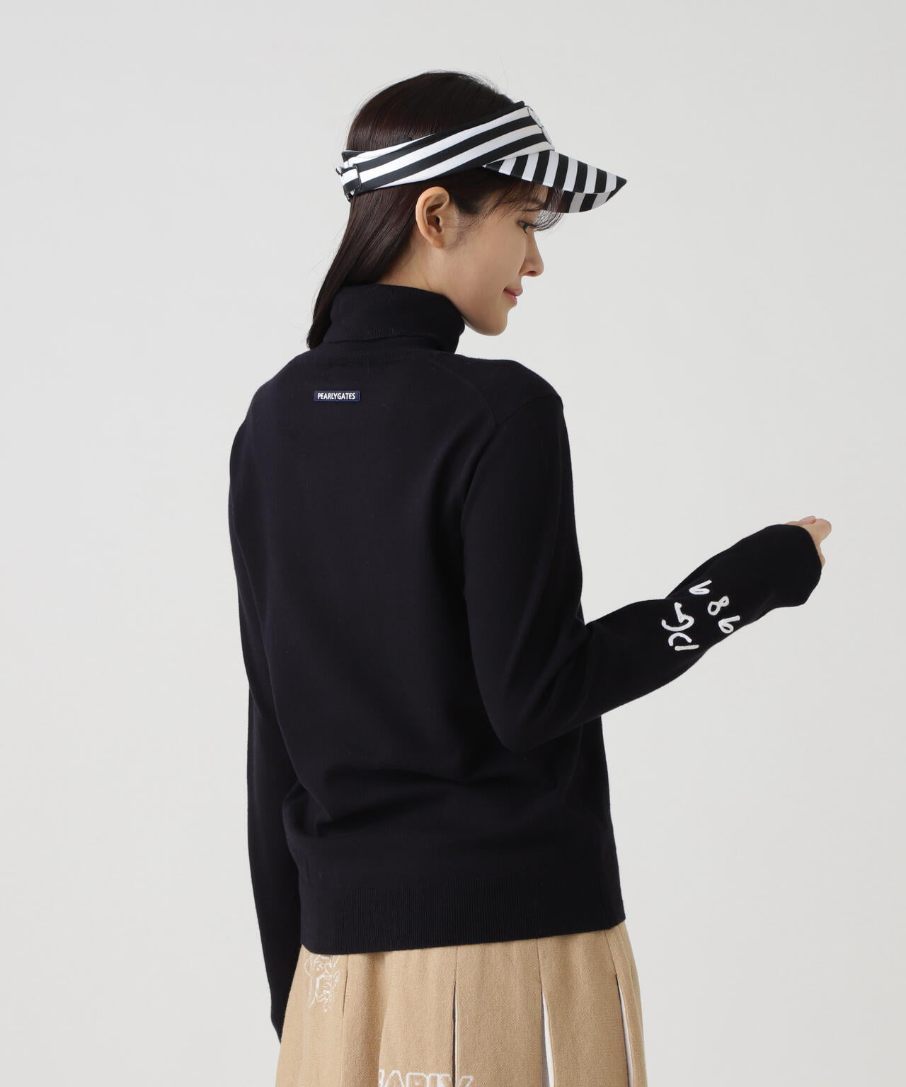 カシミヤタッチタートルネックニットプルオーバー