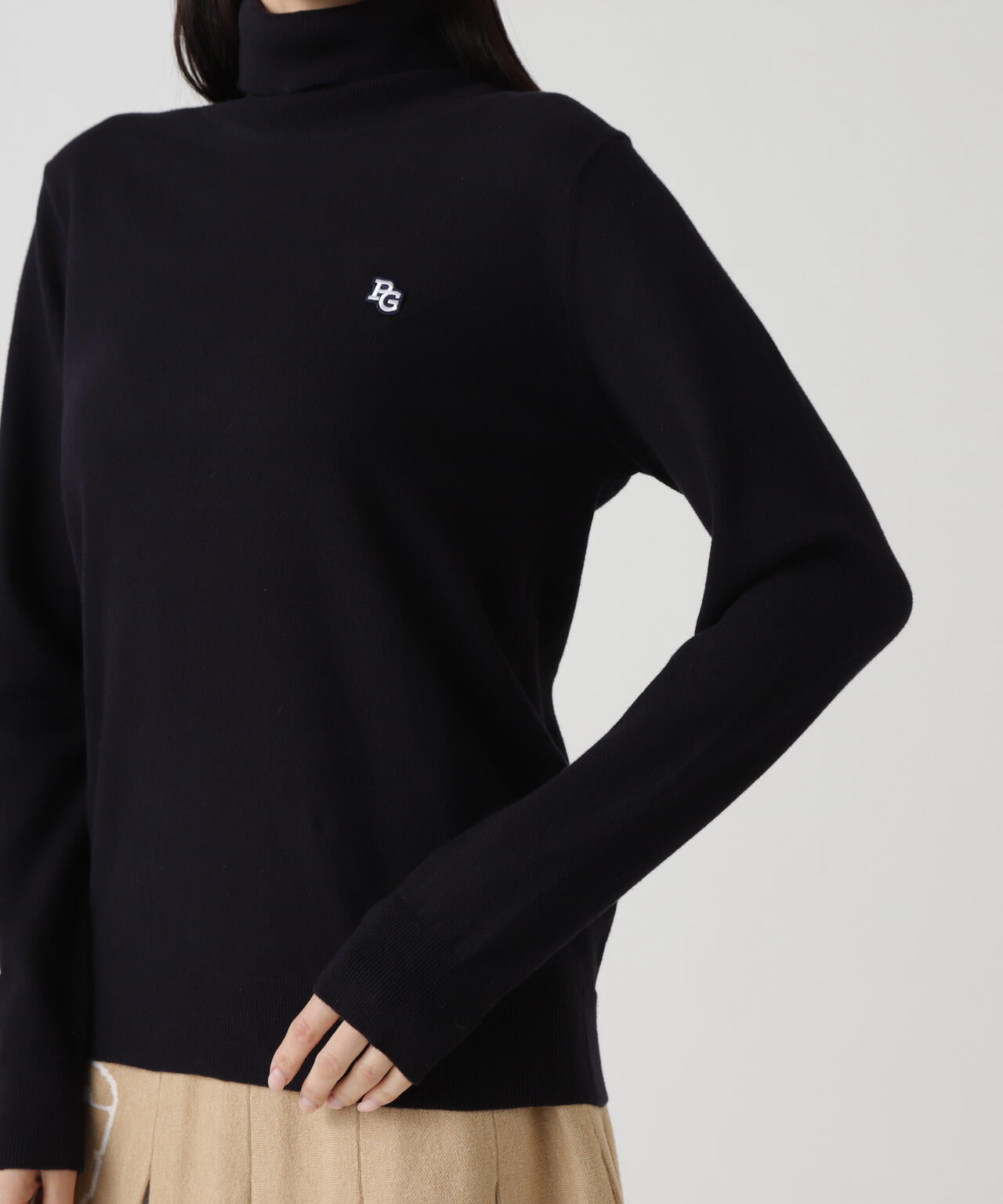 カシミヤタッチタートルネックニットプルオーバー