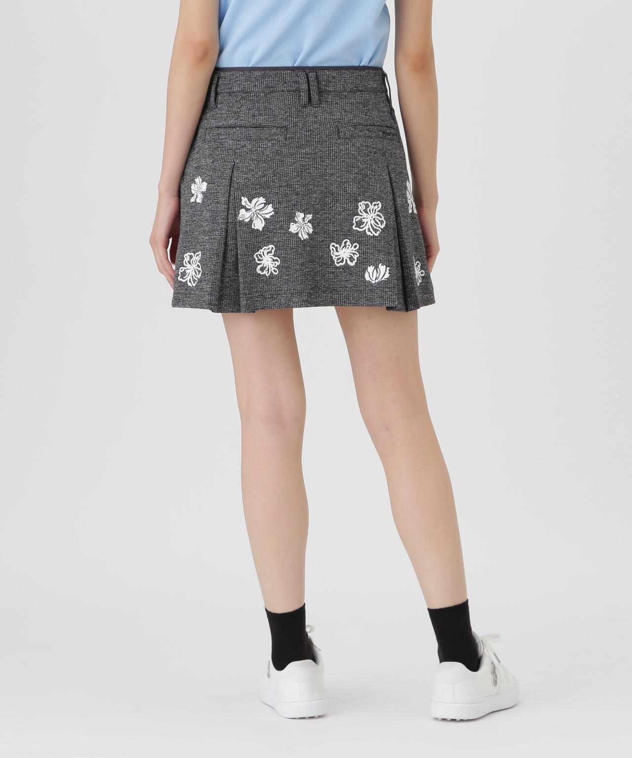 プレイティングベアメッシュスカート ＜花・変形ウサギ柄＞ (WOMENS