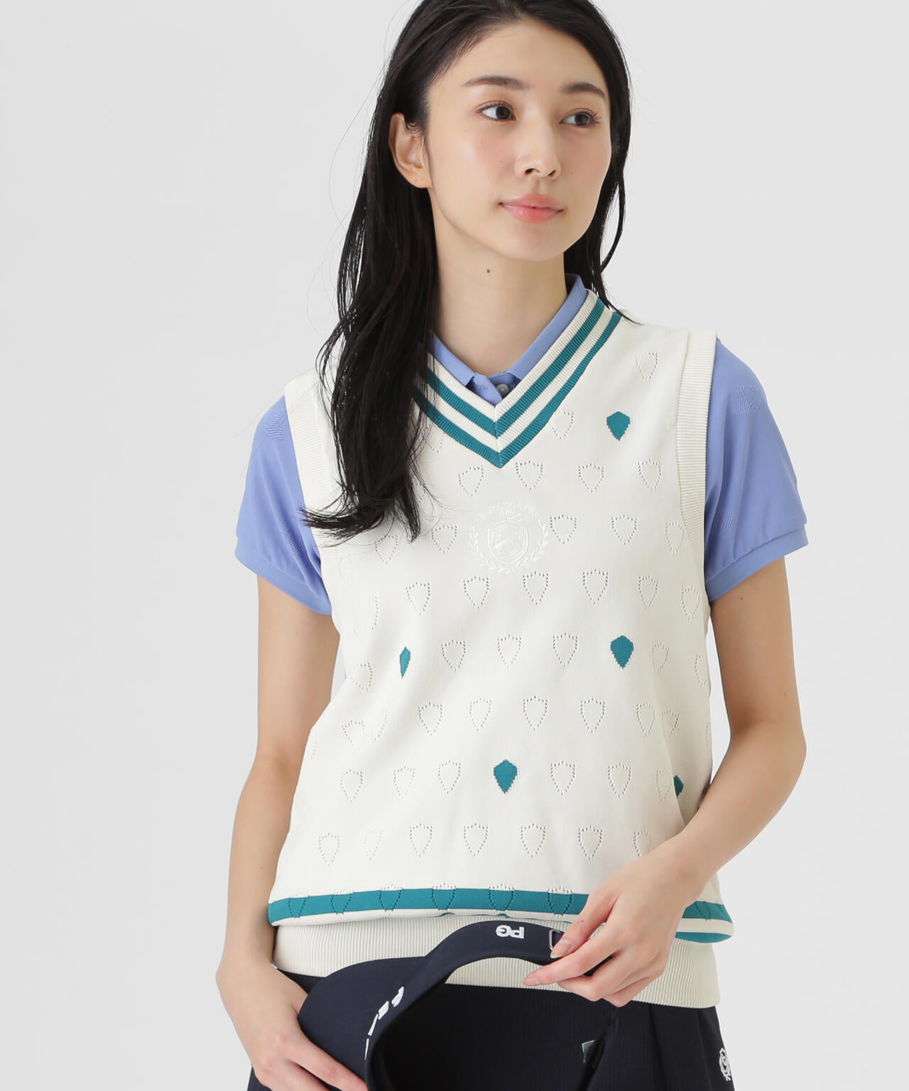 リバーシブルVネックニットベスト ＜エンブレム総柄＞ (WOMENS