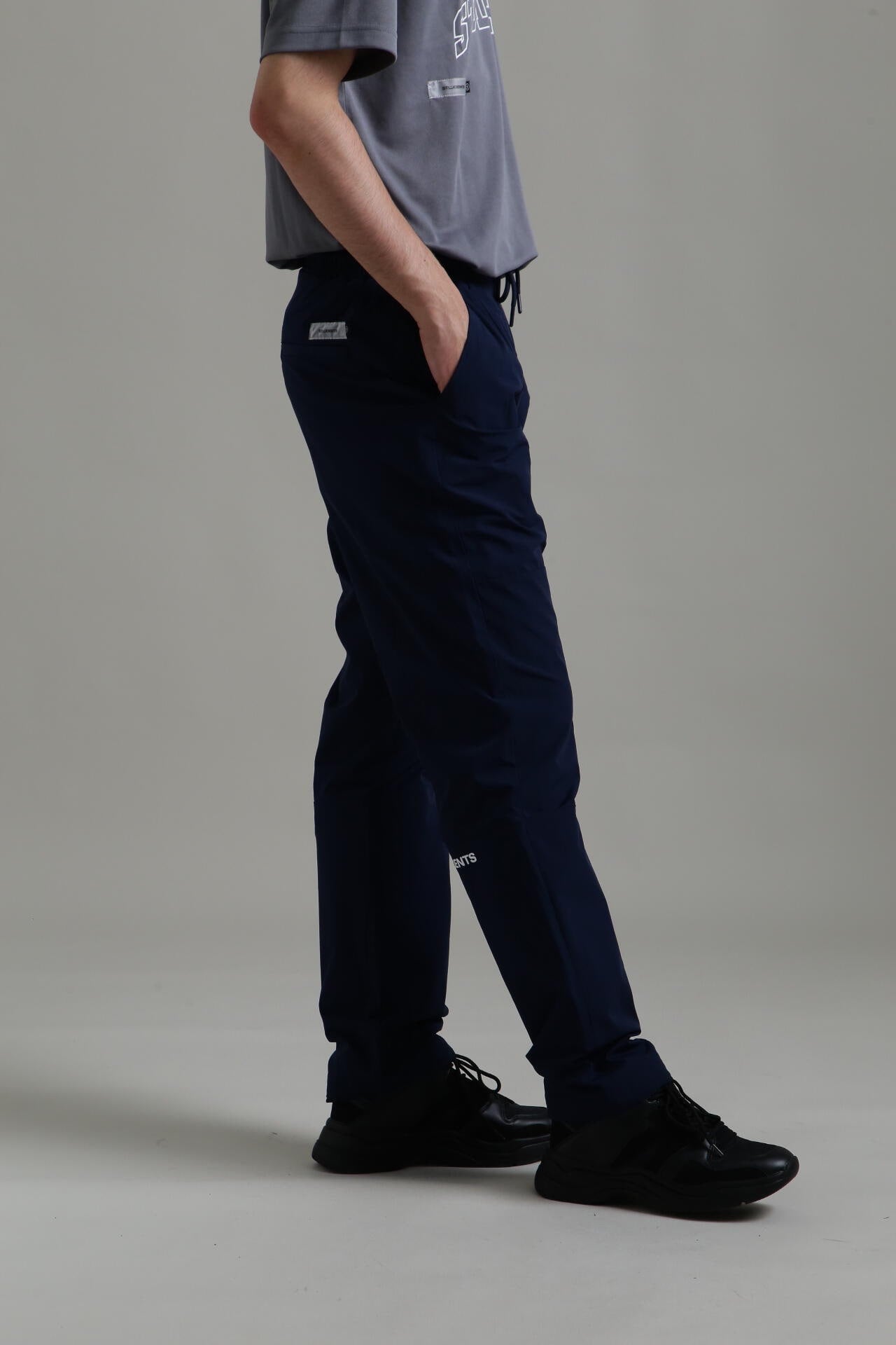 30f54f83-96cf-5d90-86e7-84a24033ac17_Image