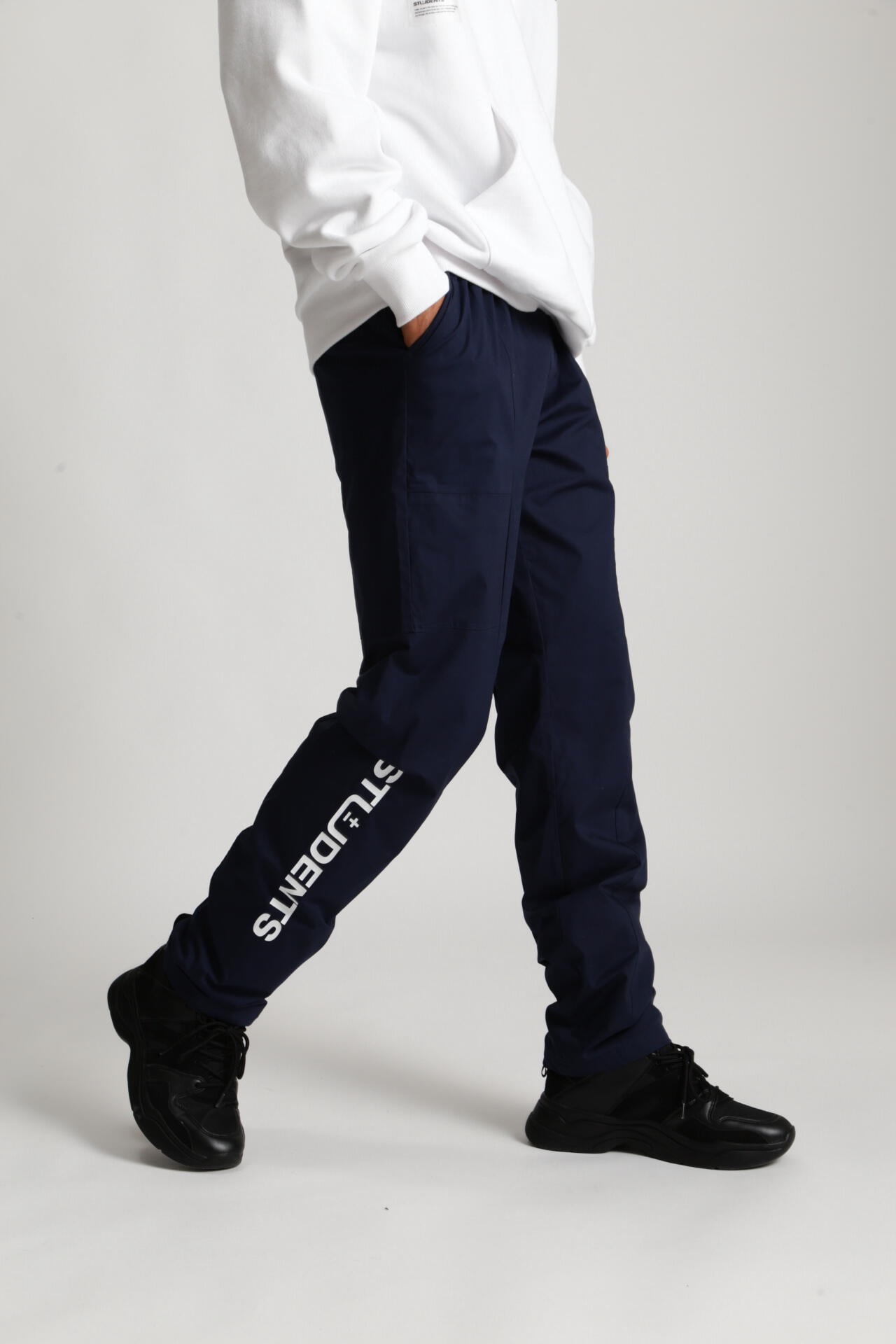 22262a68-f6f6-57b5-9903-ce0b7e3ea70a_Image