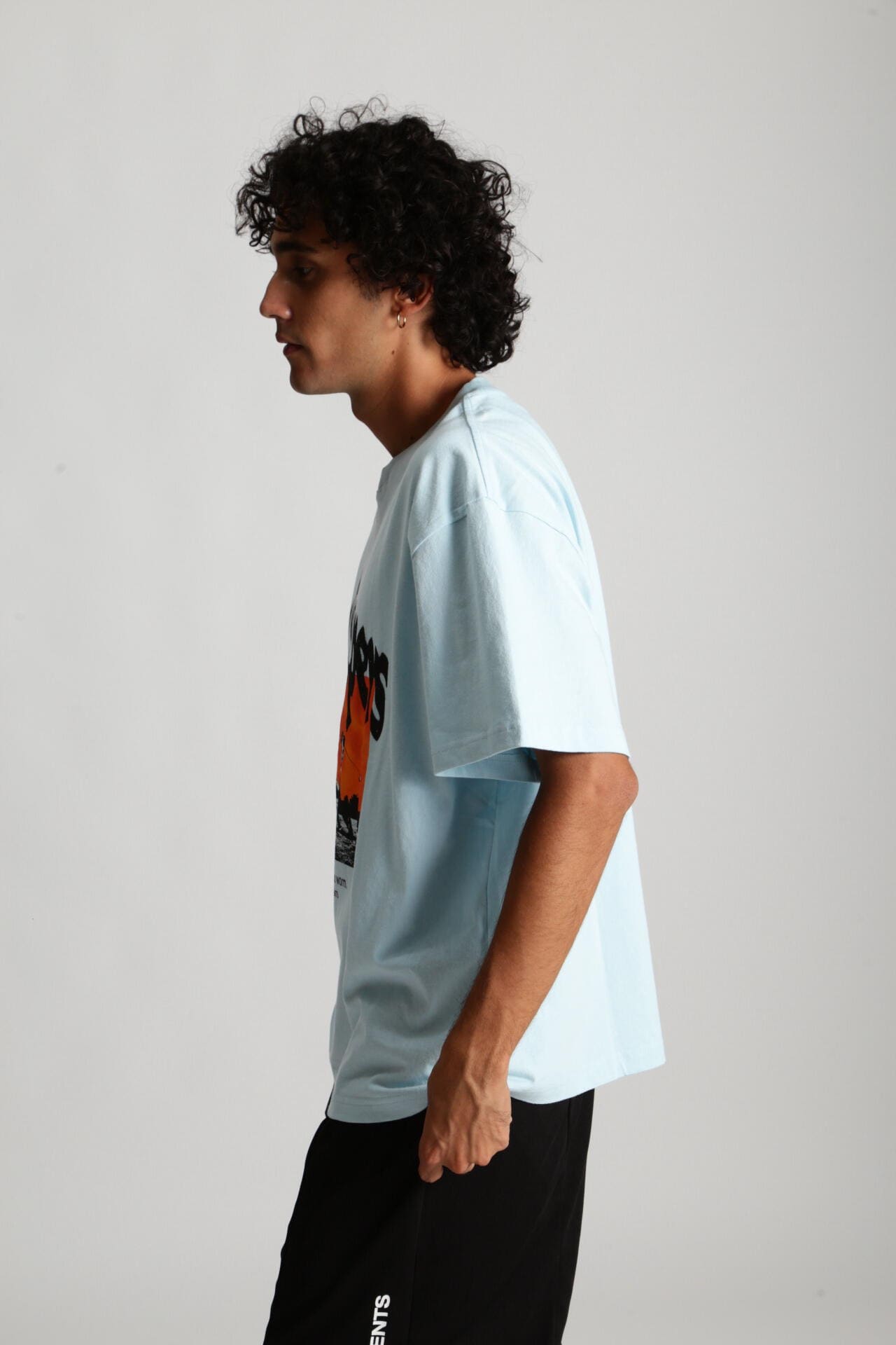 1db0fd53-2281-53ed-85af-89df6e8c9d52_Image