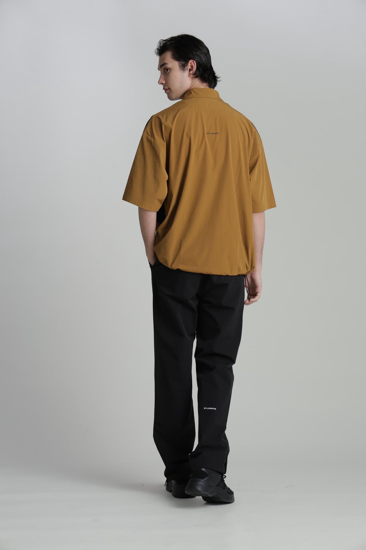 STUDENTS GOLF ロビンソンナイロンポップオーバージャケット Students Golf】イーストンポップ オーバーシャツ | Awesome Golf