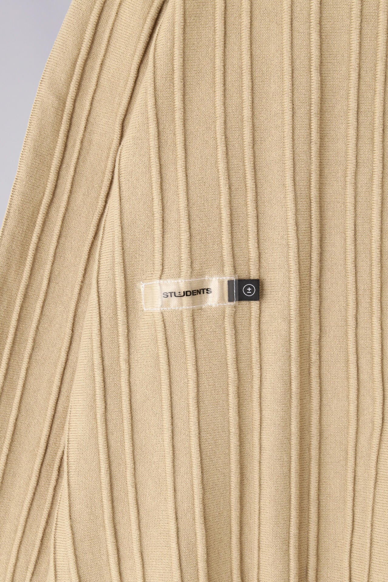 408e9a6c-5383-5e0e-8b9b-09e4c8f84ca5_Image