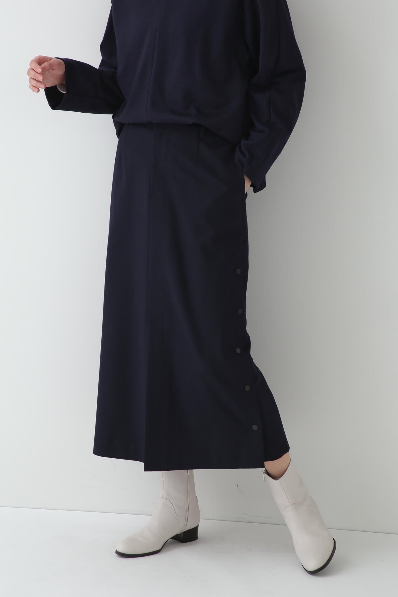 ≪arrive 5e≫サイドボタンスカート | human woman（ヒューマン