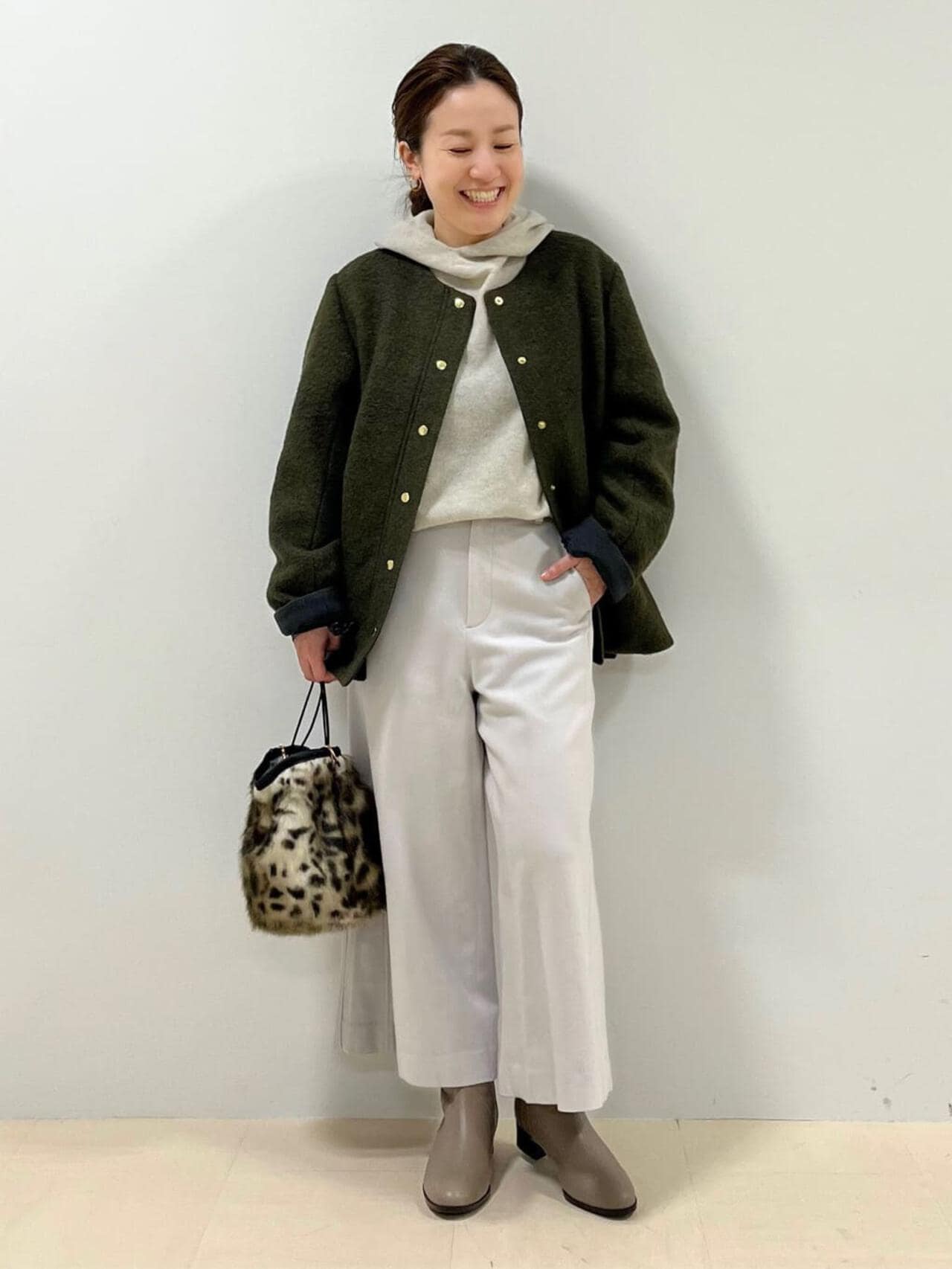 セミ梳毛ツイルパンツ（オフィシャルサイト限定”丈長めあり”）