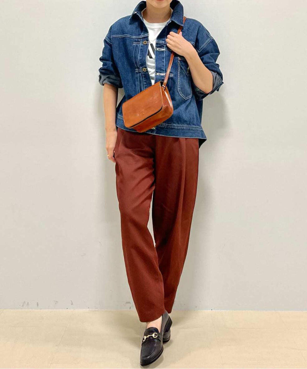 ワイドテーパーカラーパンツ | human woman（ヒューマンウーマン