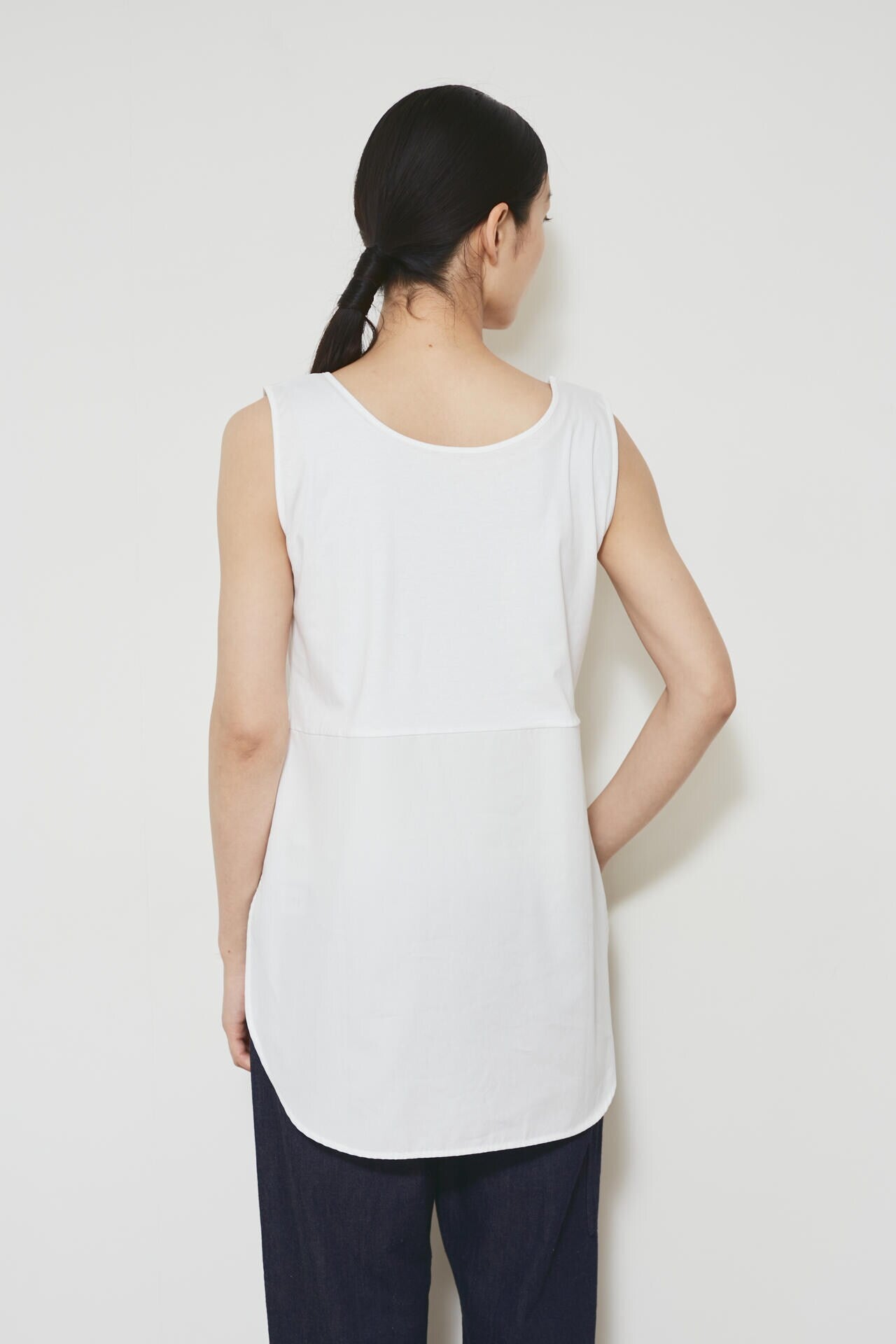 dfb02a98-0d2f-596e-96dc-6763b90faffe_Image