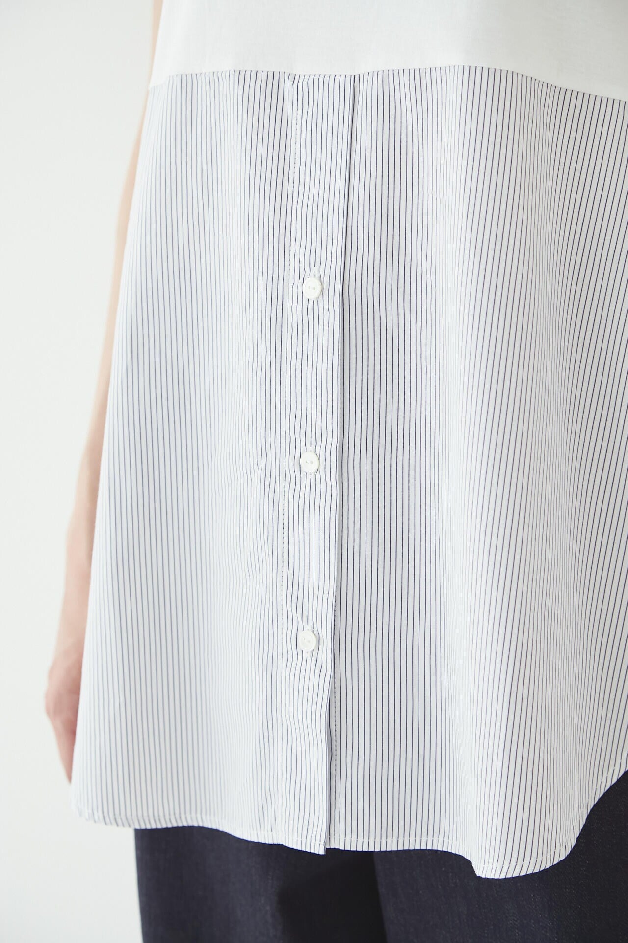 ce817a11-f6fe-5e7e-8f76-e16d3c71bb09_Image