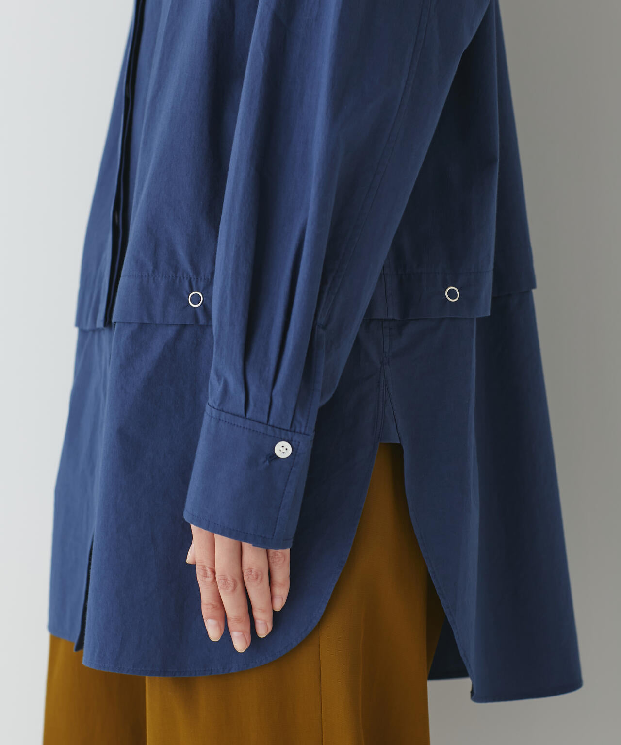 セパレートシャツブラウス | human woman（ヒューマンウーマン