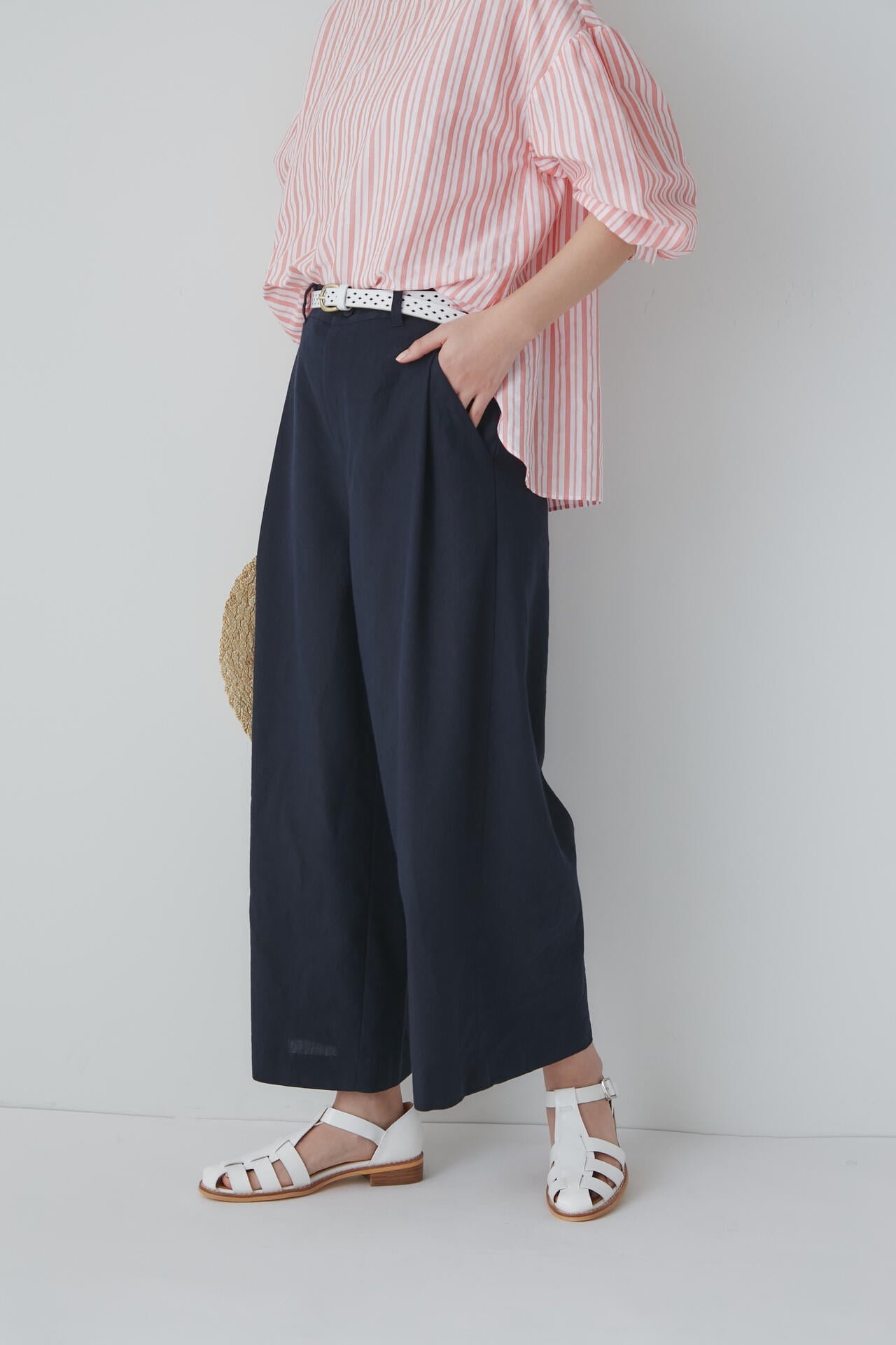 1eae997f-66c4-5b9e-974e-e4a58cbee687_Image