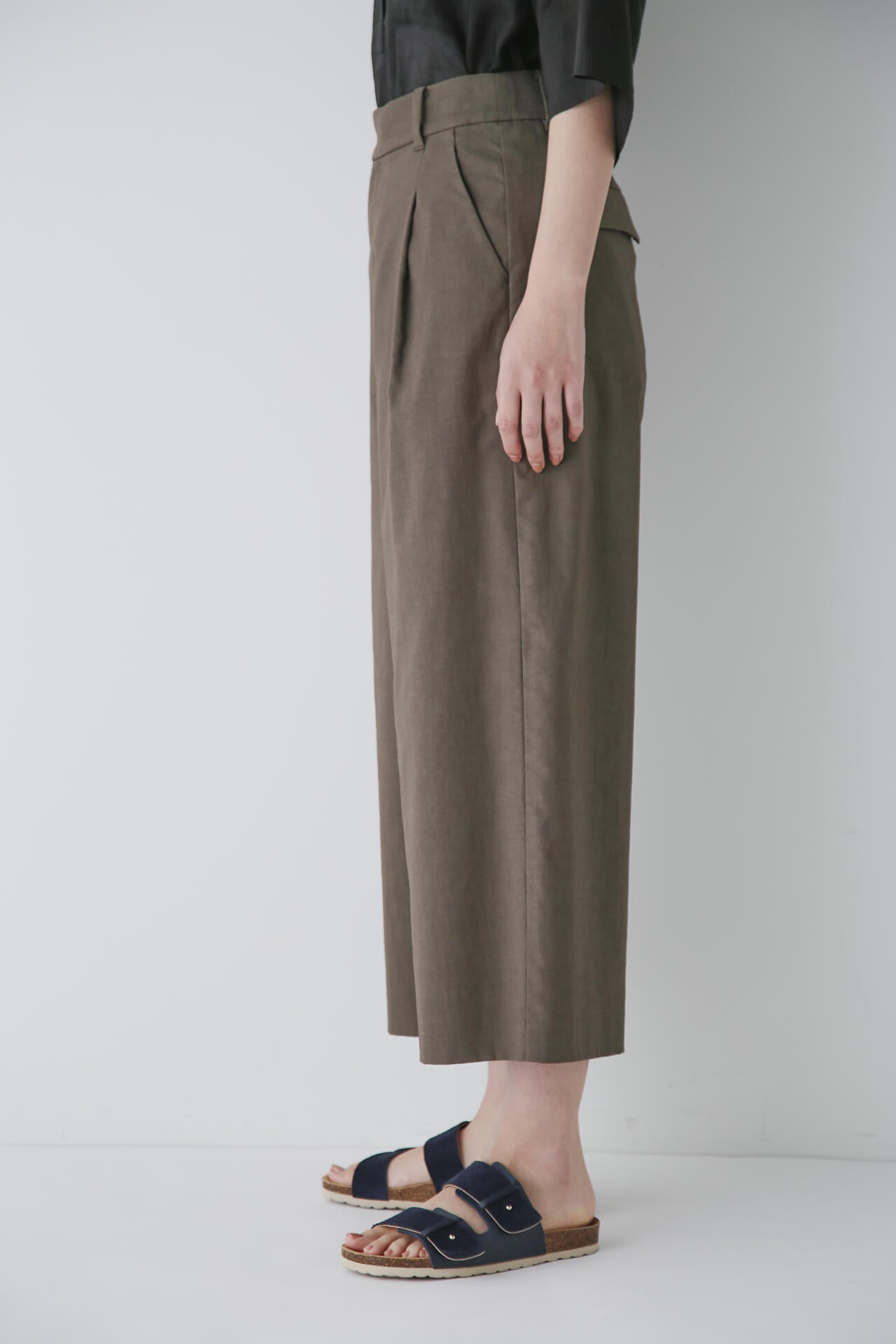 67f42c07-b24d-5e23-bdf2-ba57775e2b04_Image