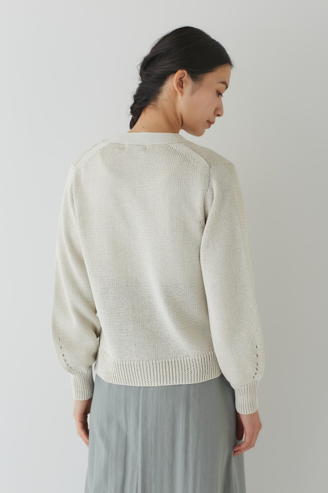 【極美品】45R ギマニットコットンカーディガン　R刺繍あり　グリーン　M相当 WEB限定カラー・サイズ】ギマコットンカーディガン | human woman