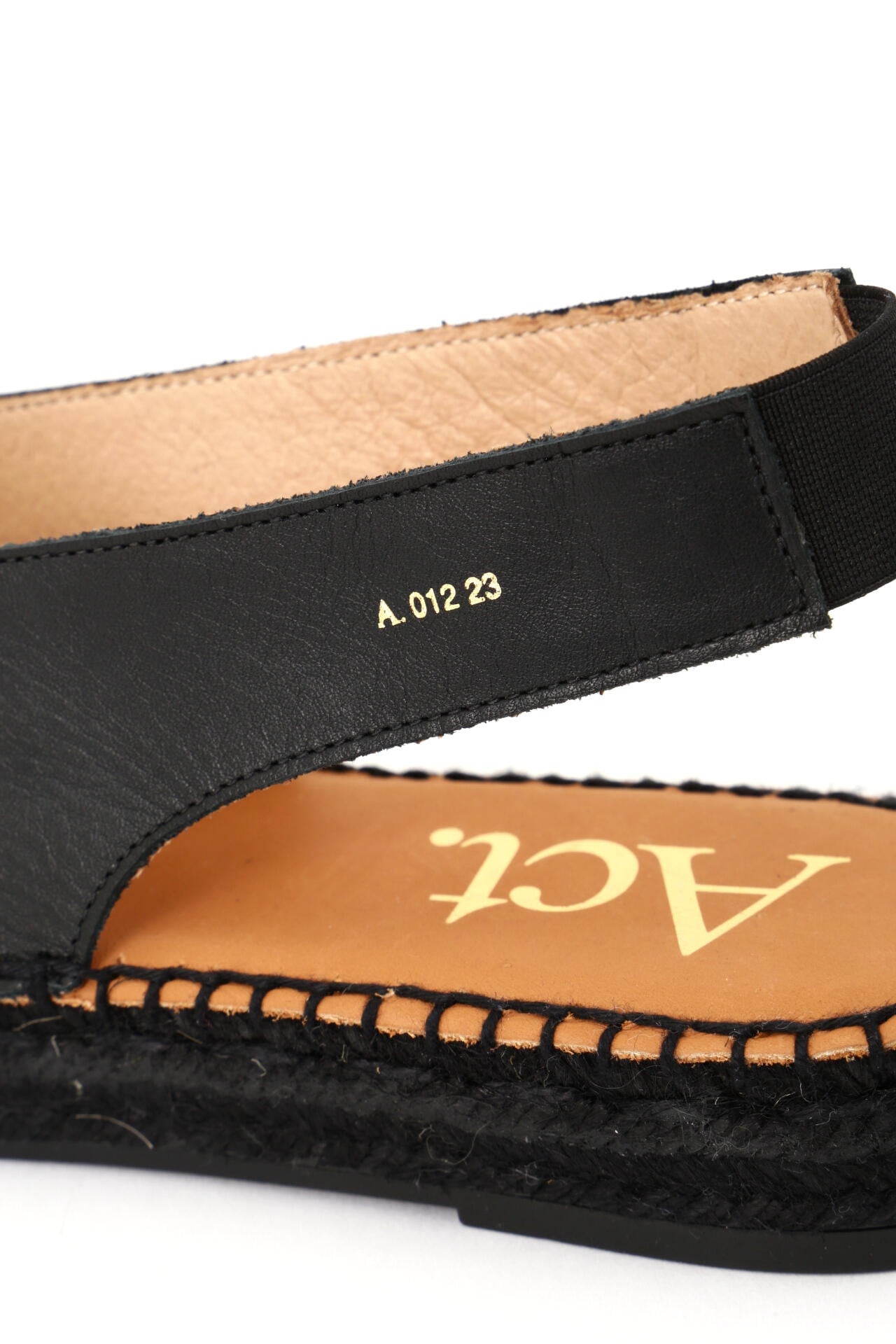 3d91727b-1277-5b68-8949-f983fdd345dd_Image