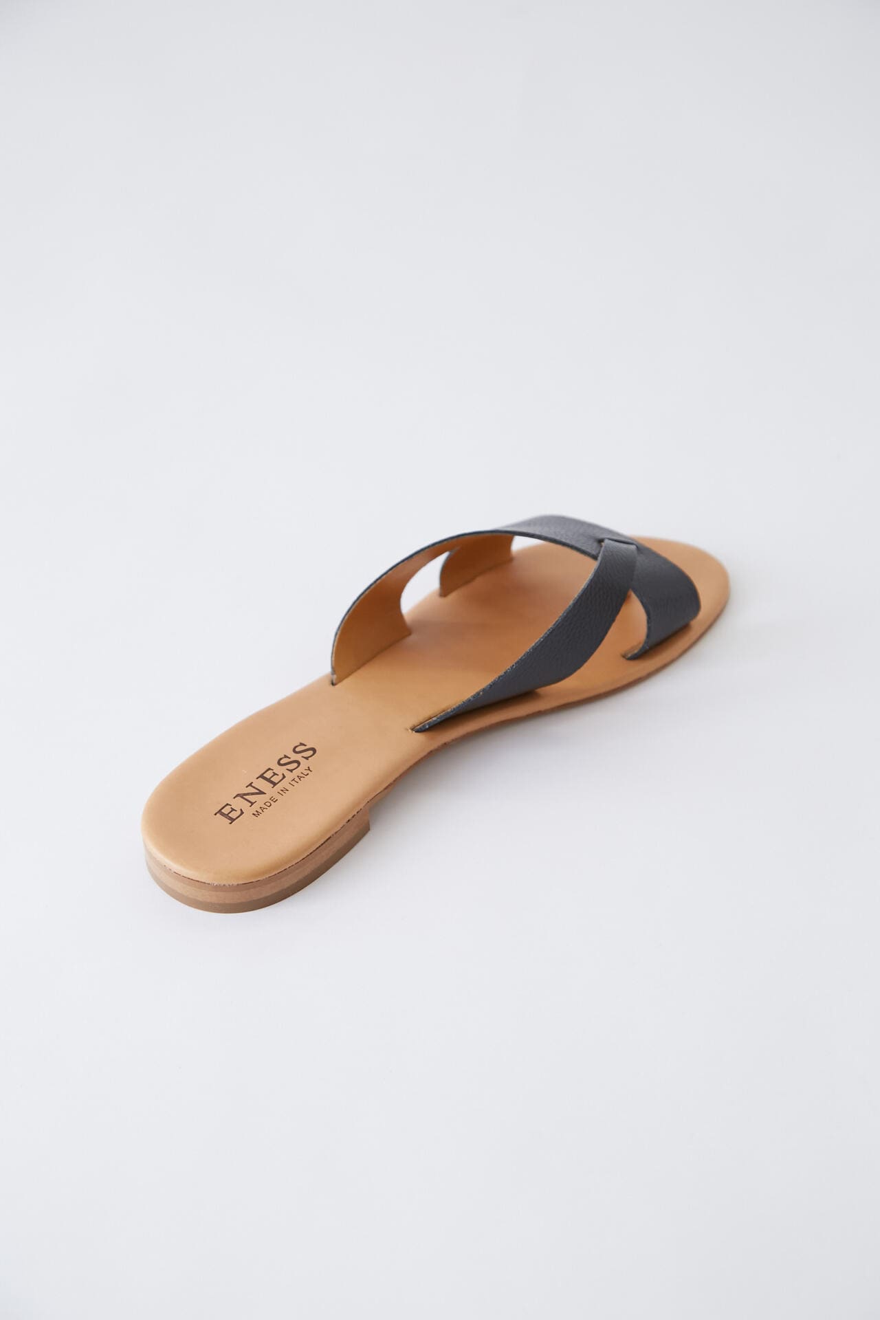 【WEB/店舗限定サイズ】ＥＮＥＳＳ　サンダル