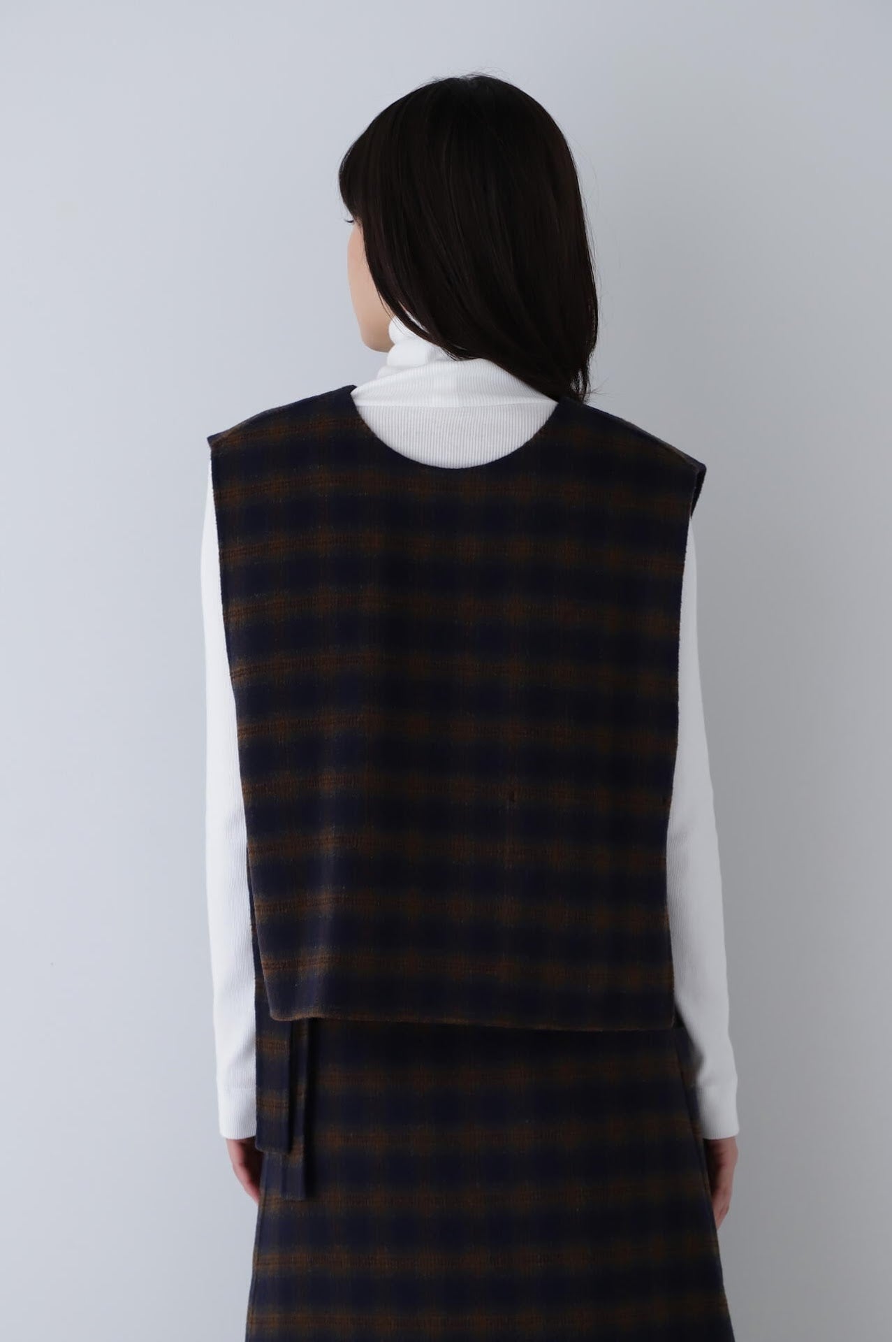 菊池亜希子×LEE×hw リバーベスト | human woman（ヒューマン