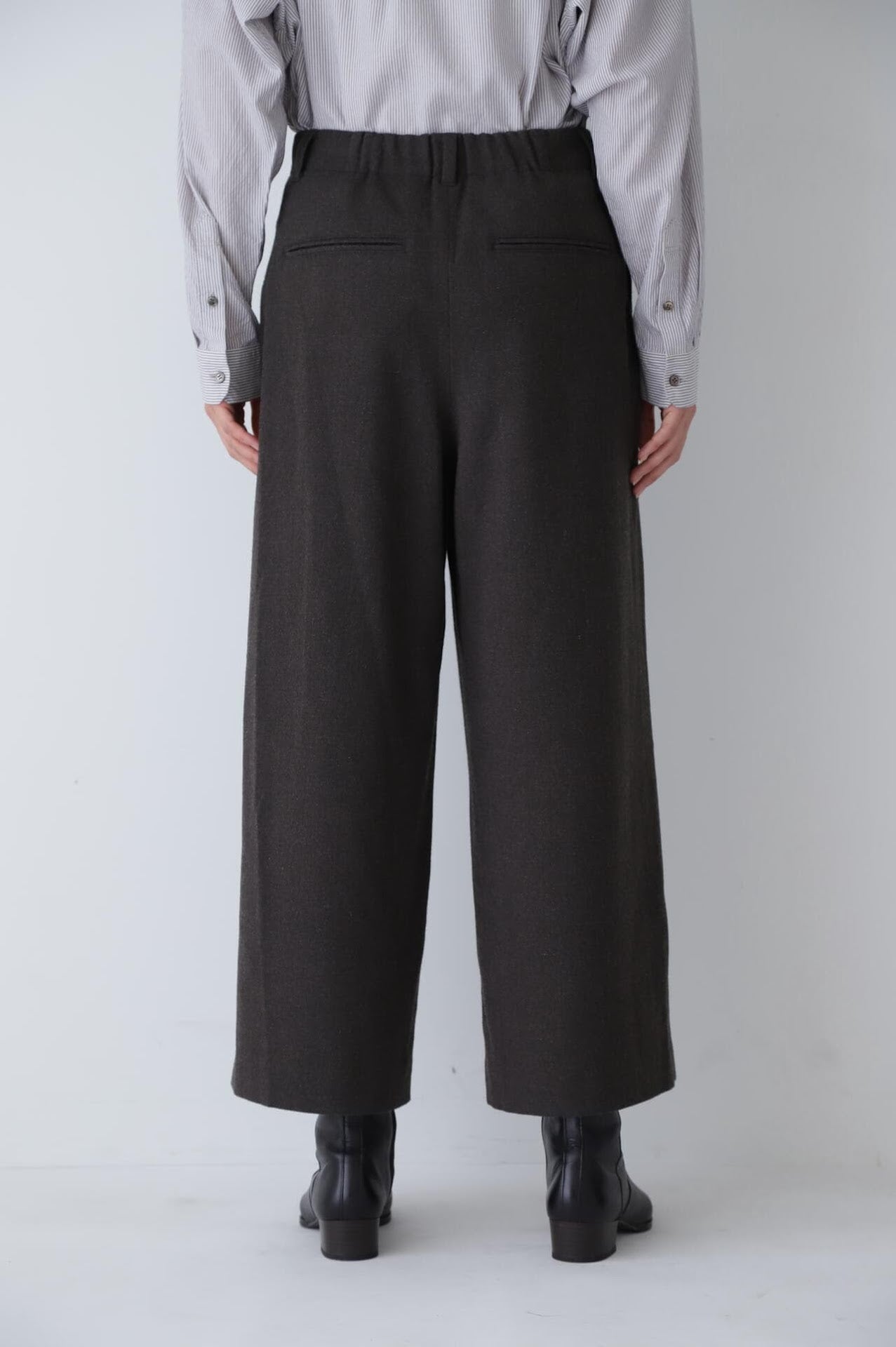 TOPツイルストレッチパンツ | human woman（ヒューマンウーマン