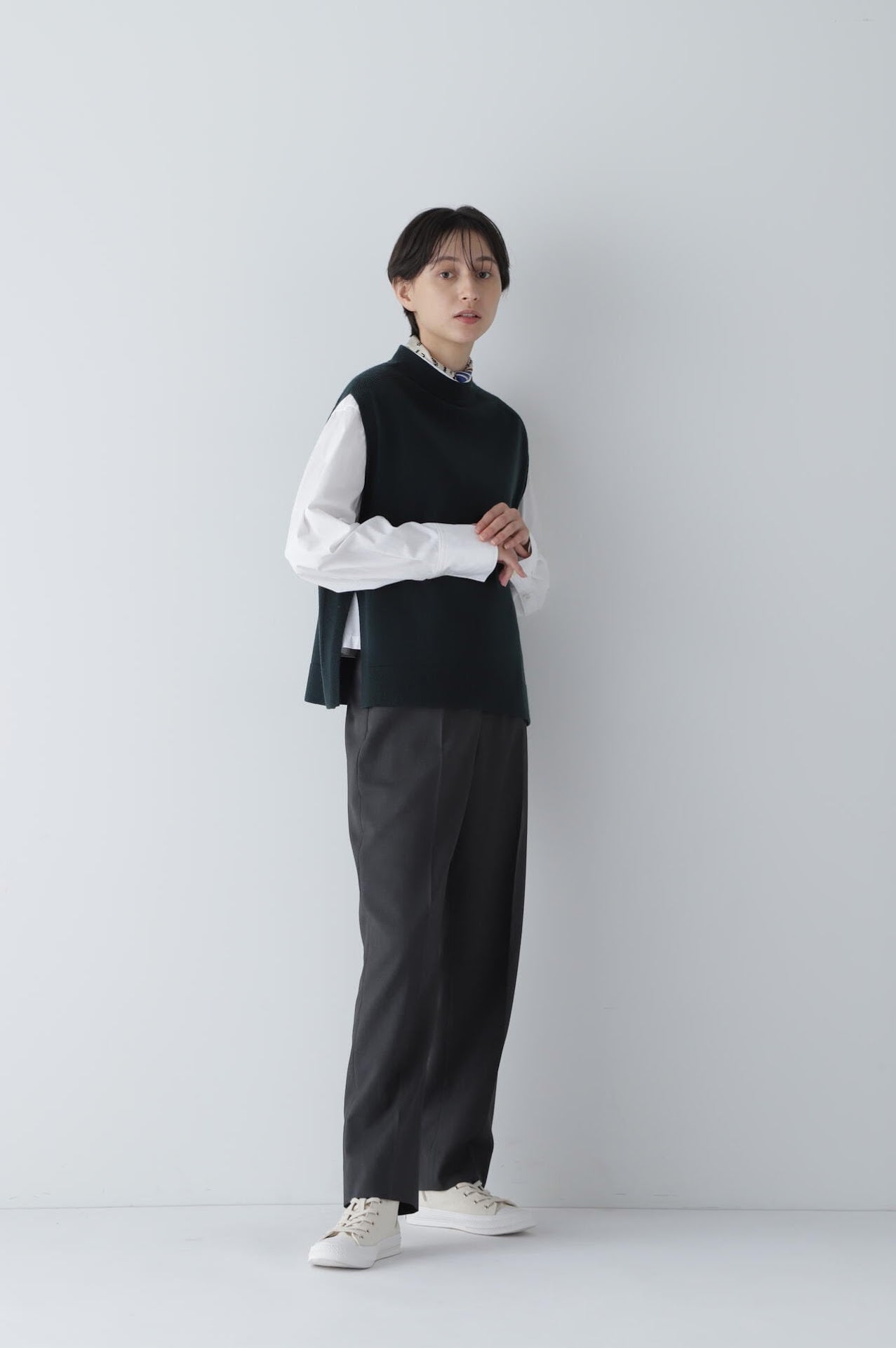 ウール調合繊ツイルパンツ | human woman（ヒューマンウーマン