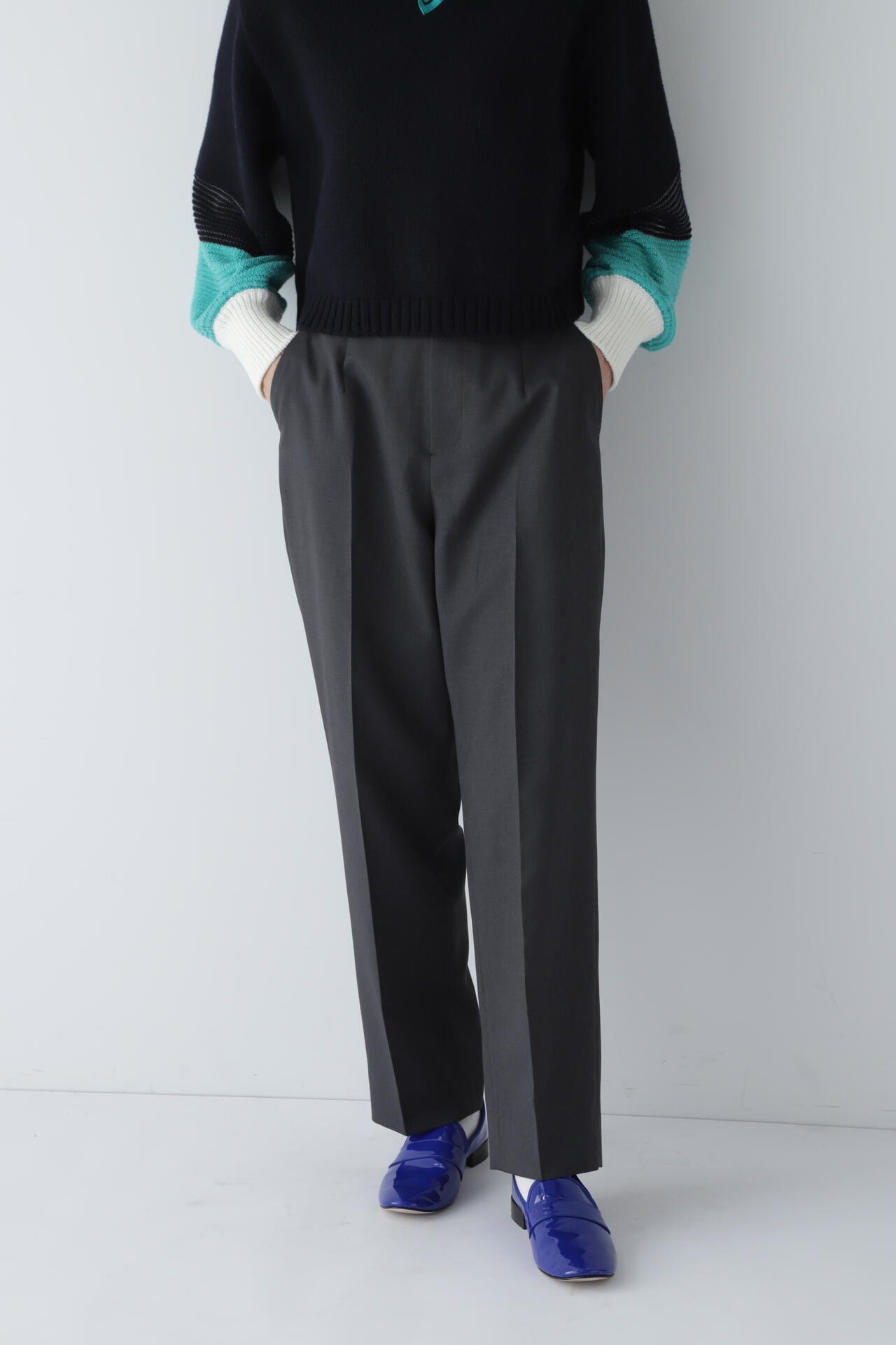 ウール調合繊ツイルパンツ | human woman（ヒューマンウーマン