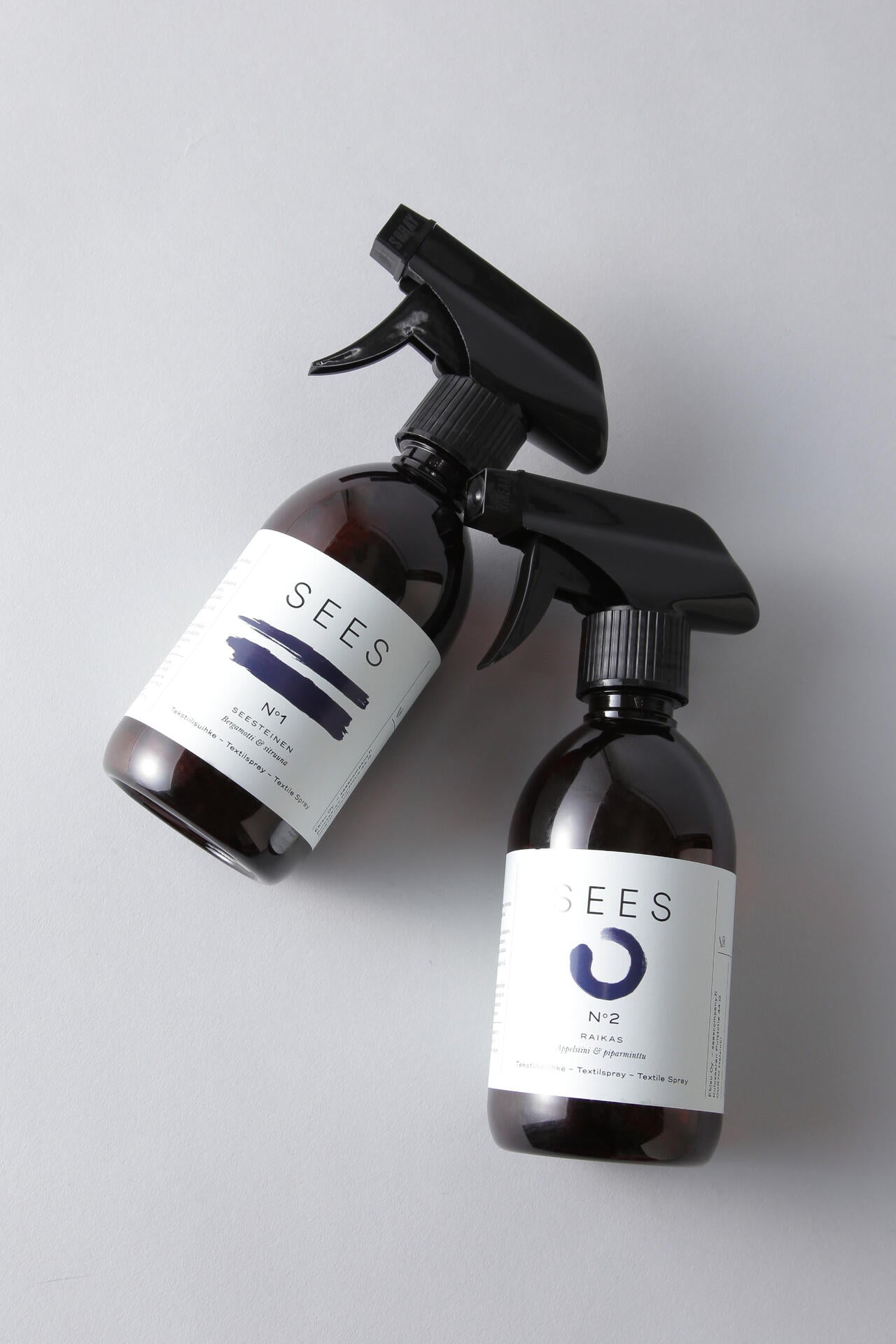 【Ｇｇ】　ＳＥＥＳ　Ｔｅｘｔｉｌｅ　ｓｐｒａｙ　３００ｍｌ