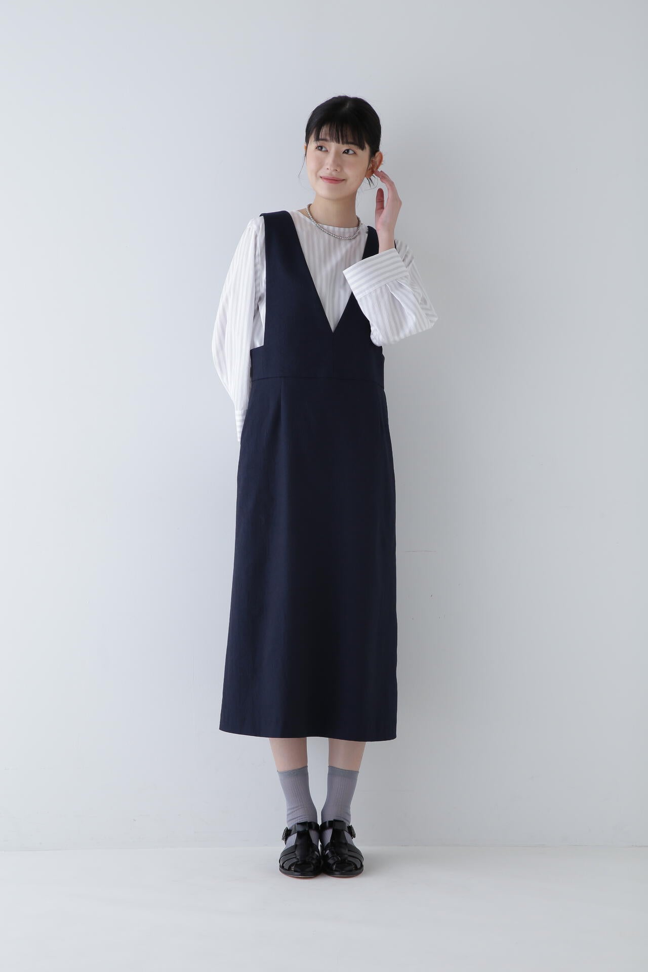 タグ付美品レリアン9号 ストレッチジャンパースカート　ネイビー タグ付美品レリアン9号 ストレッチジャンパースカート ネイビー