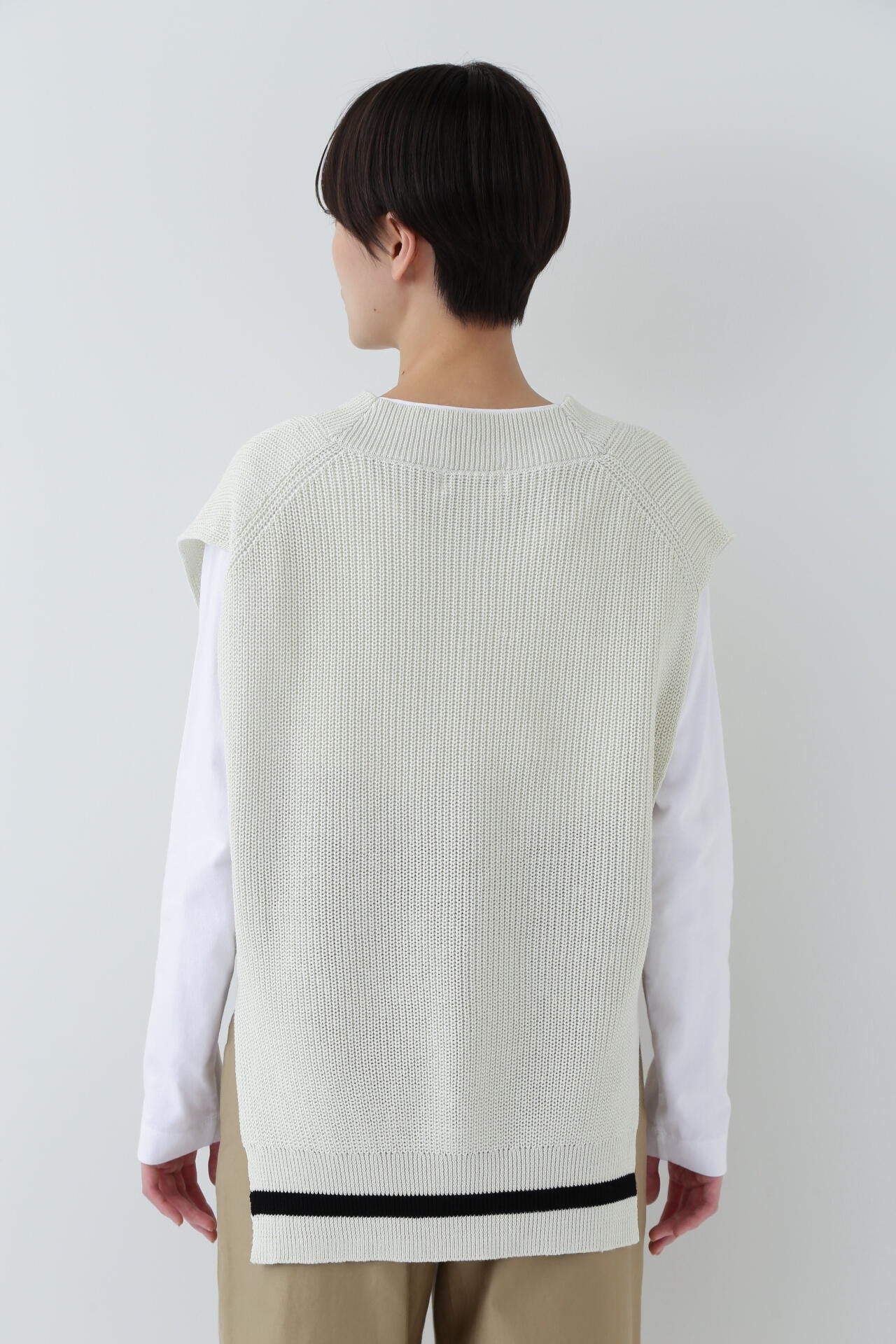 ライン入りコットン片畦ニットベスト | human woman（ヒューマン