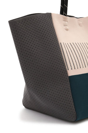 b8ca93ca-5c32-5716-94e9-51a995e25c02_Image