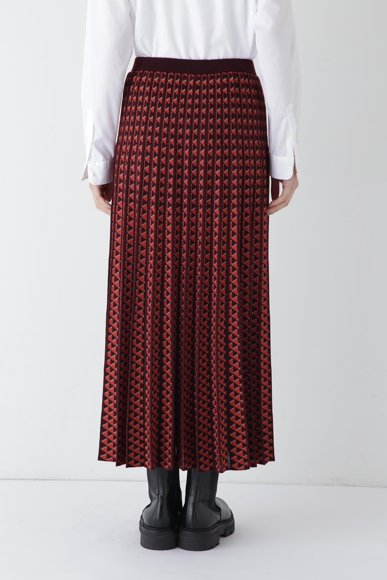 Agumo プリーツスカート 赤黒 38S バイカラープリーツフレアスカート | Sybilla (Women)/シビラ | 三越