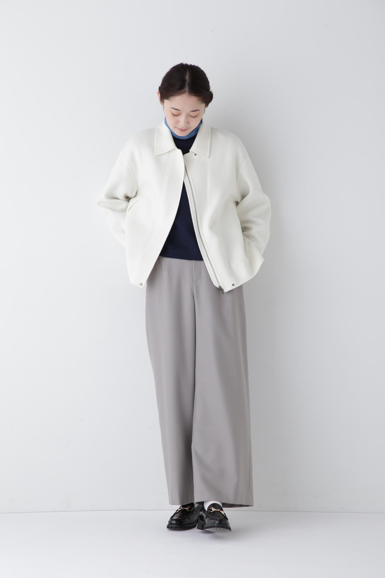 ライトフラノセミワイドパンツ | human woman（ヒューマンウーマン